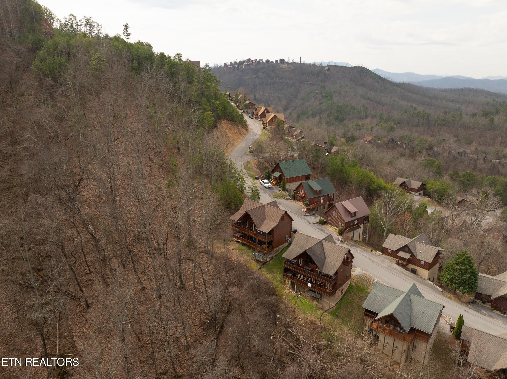 1551 Bears Den Way Sevierville TN 37876