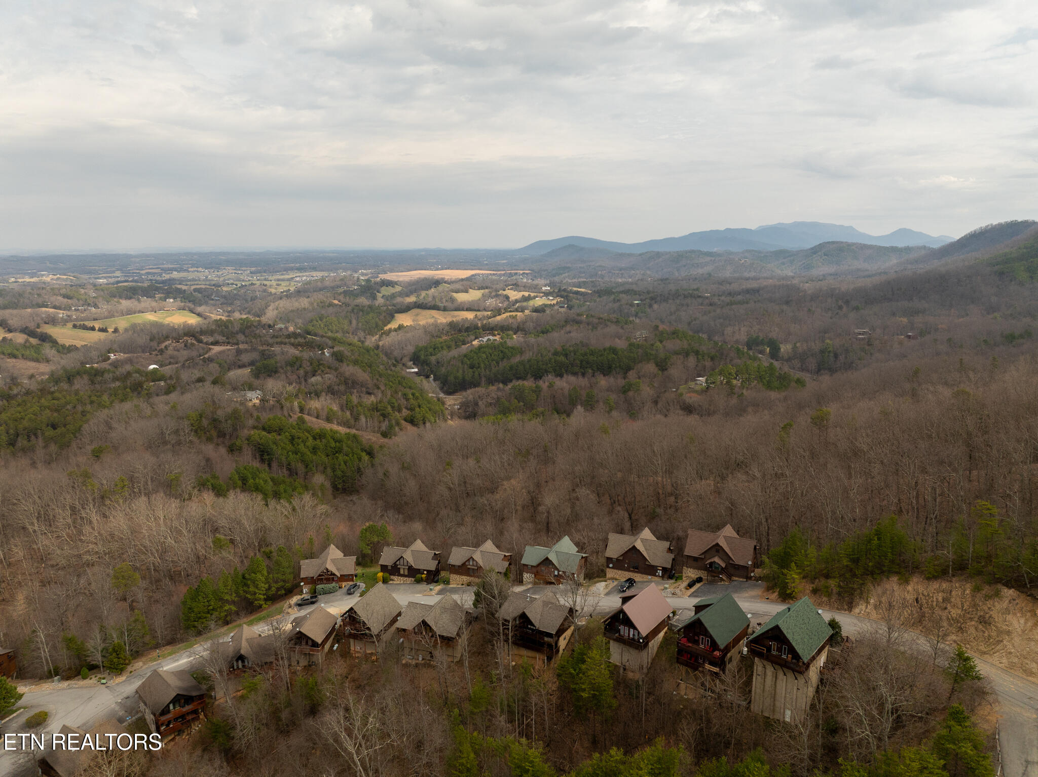 1551 Bears Den Way Sevierville TN 37876