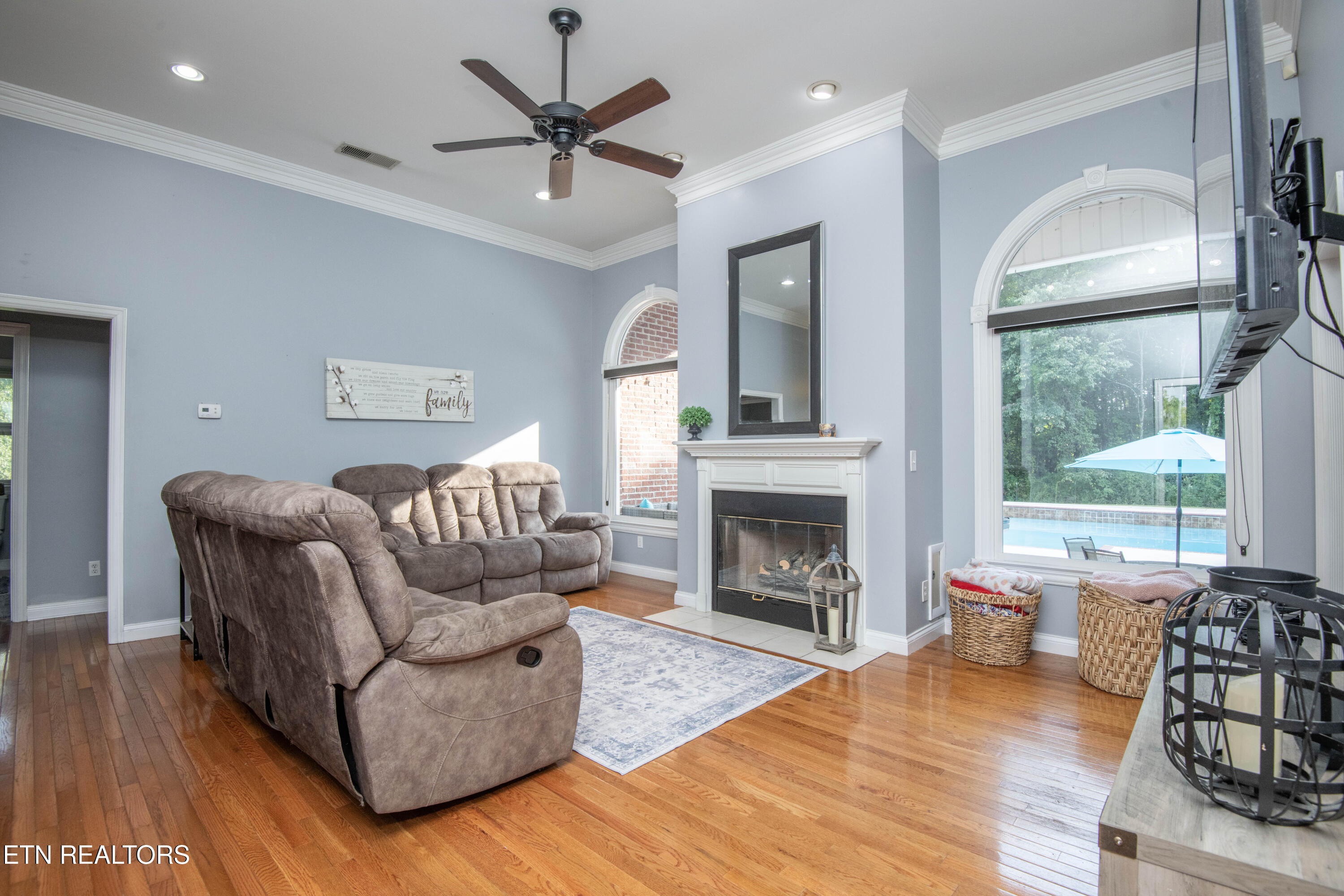 160 Grandview Lane Clinton TN 37716