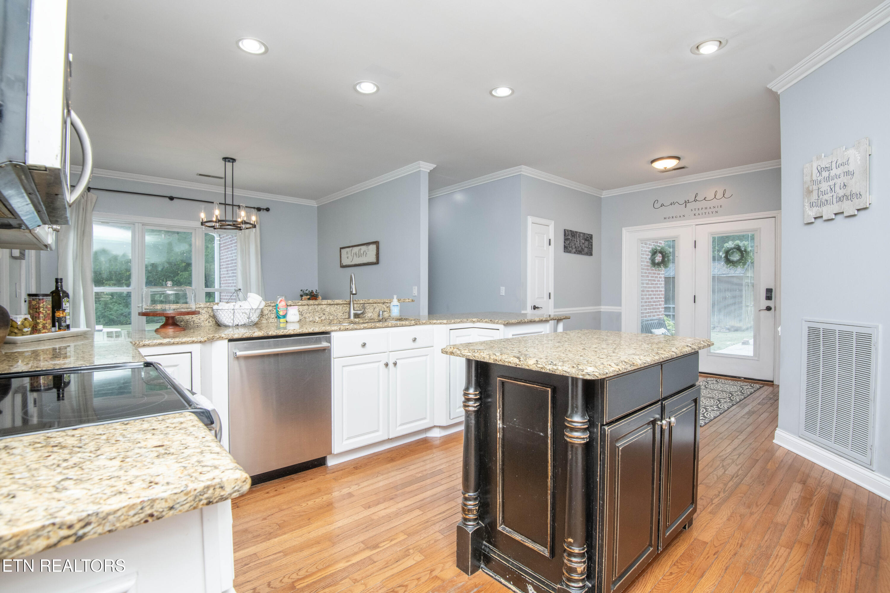 160 Grandview Lane Clinton TN 37716