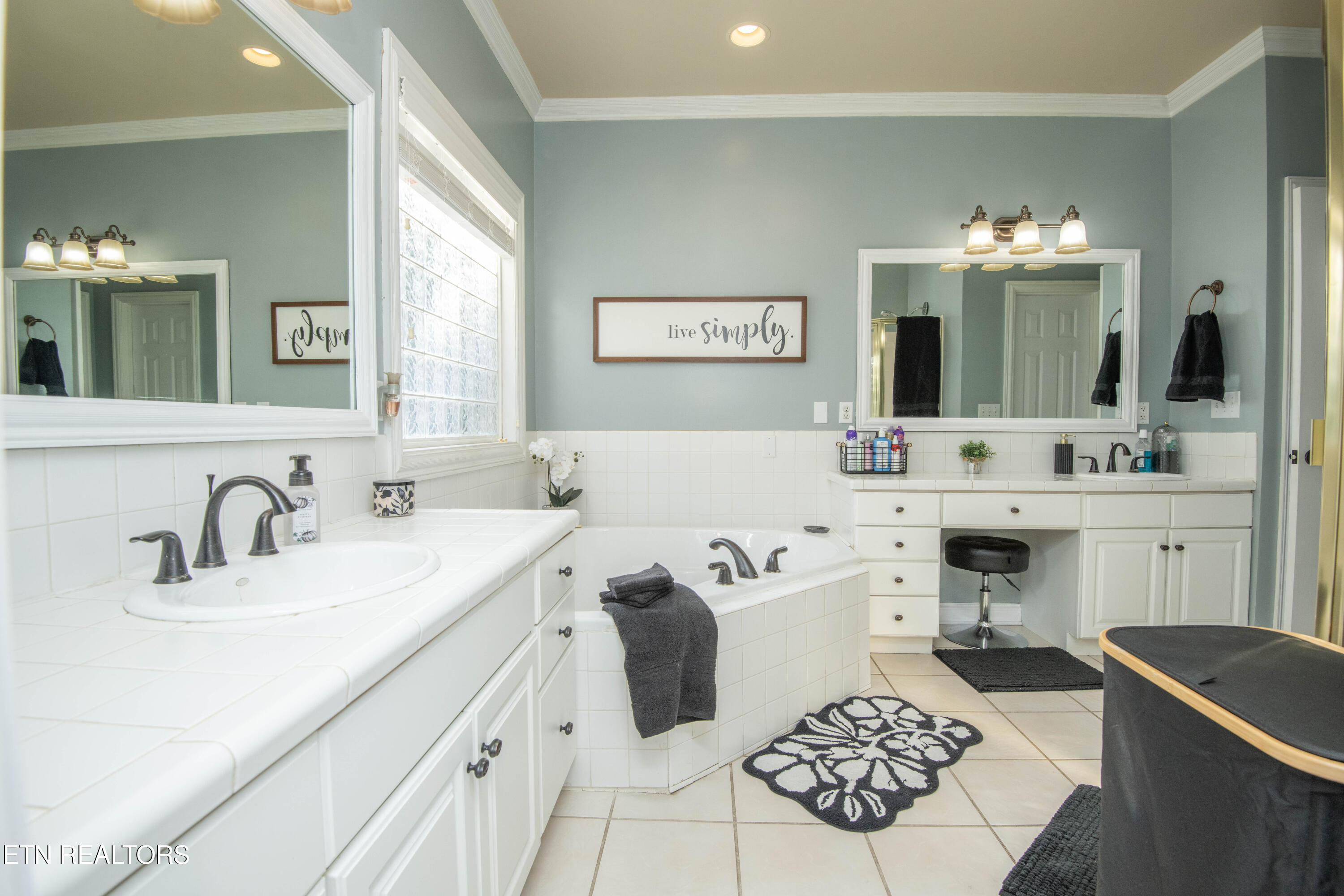 160 Grandview Lane Clinton TN 37716