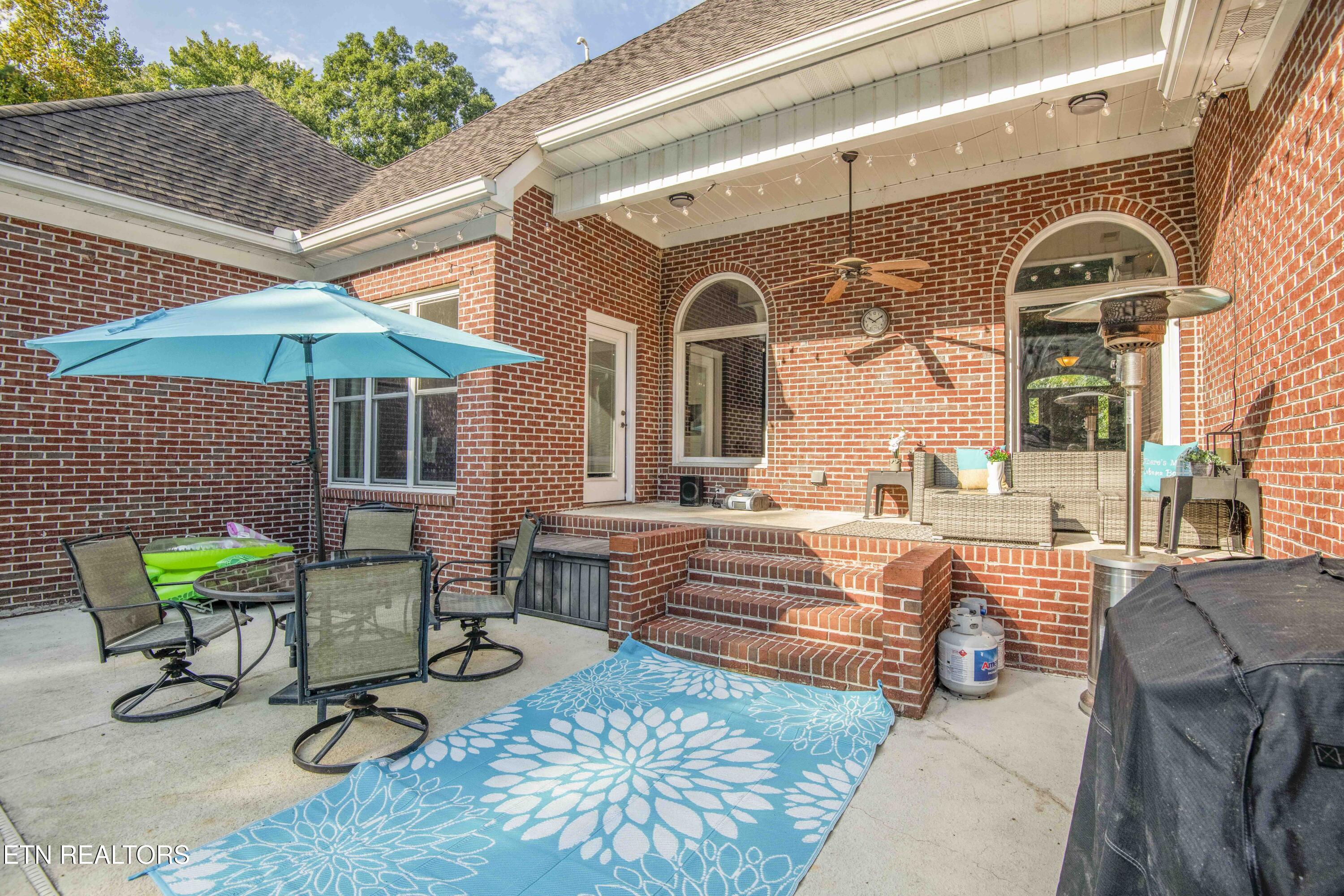 160 Grandview Lane Clinton TN 37716
