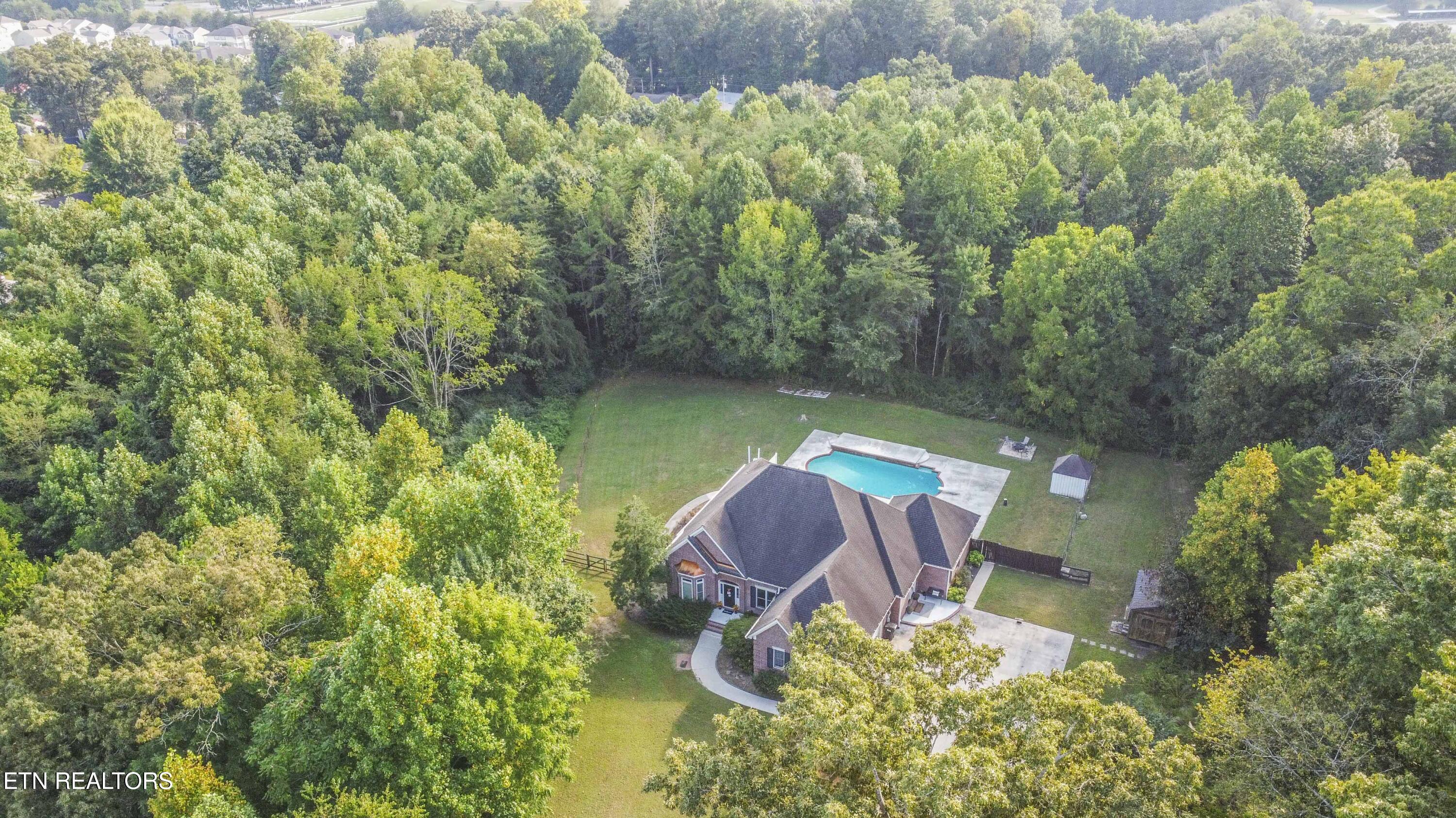 160 Grandview Lane Clinton TN 37716