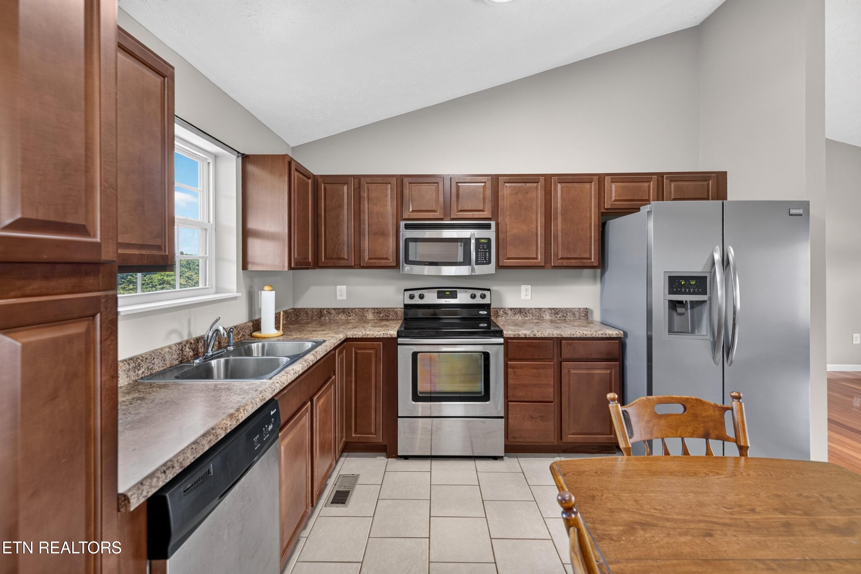 620 Hills Gate Circle Seymour TN 37865