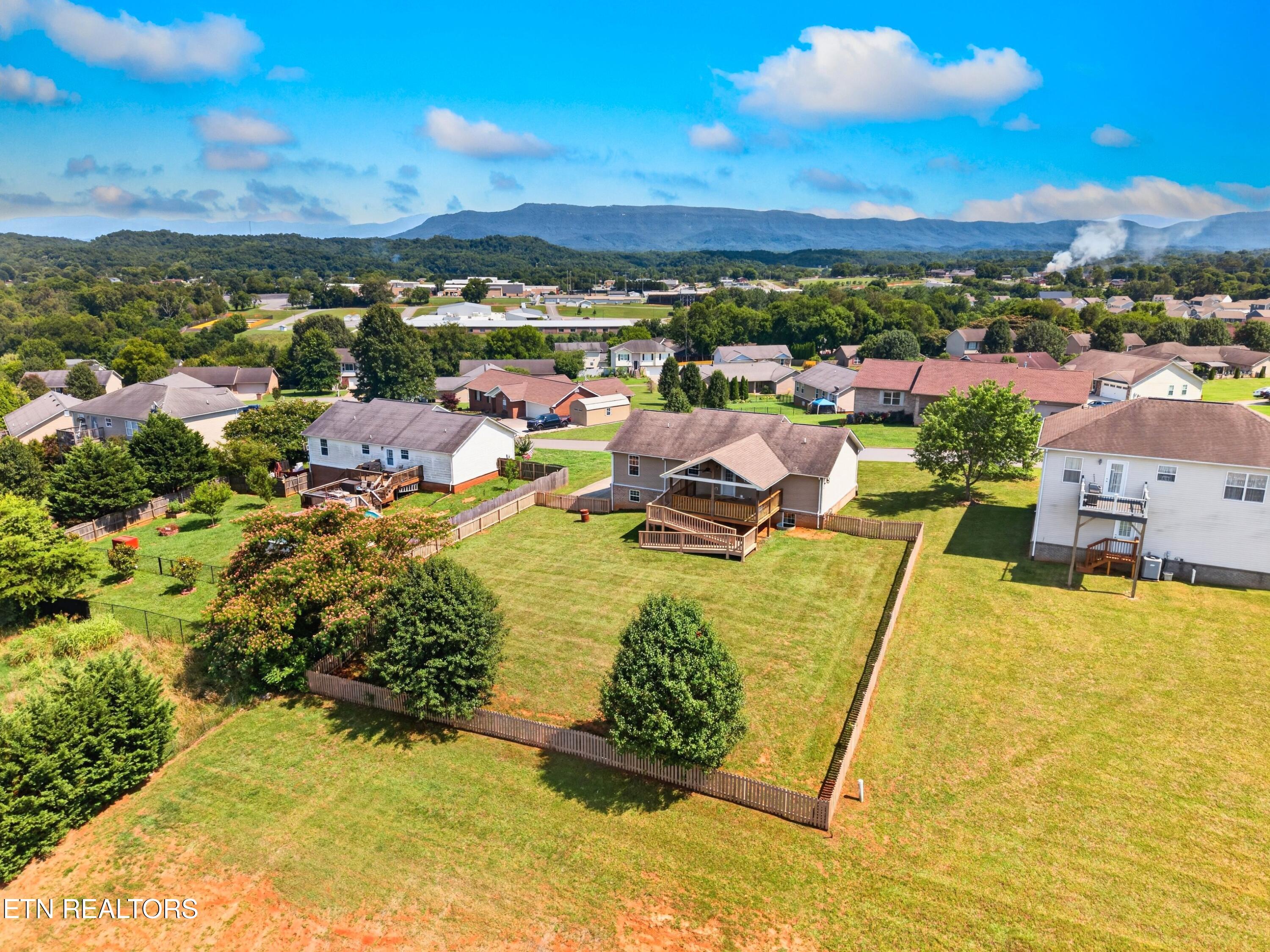 620 Hills Gate Circle Seymour TN 37865