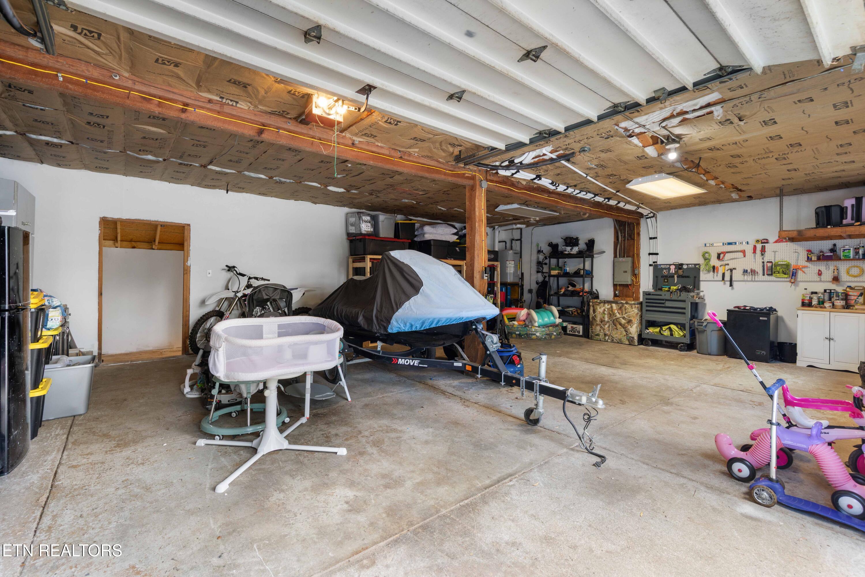 703 Little Dogwood Road Kingston TN 37763