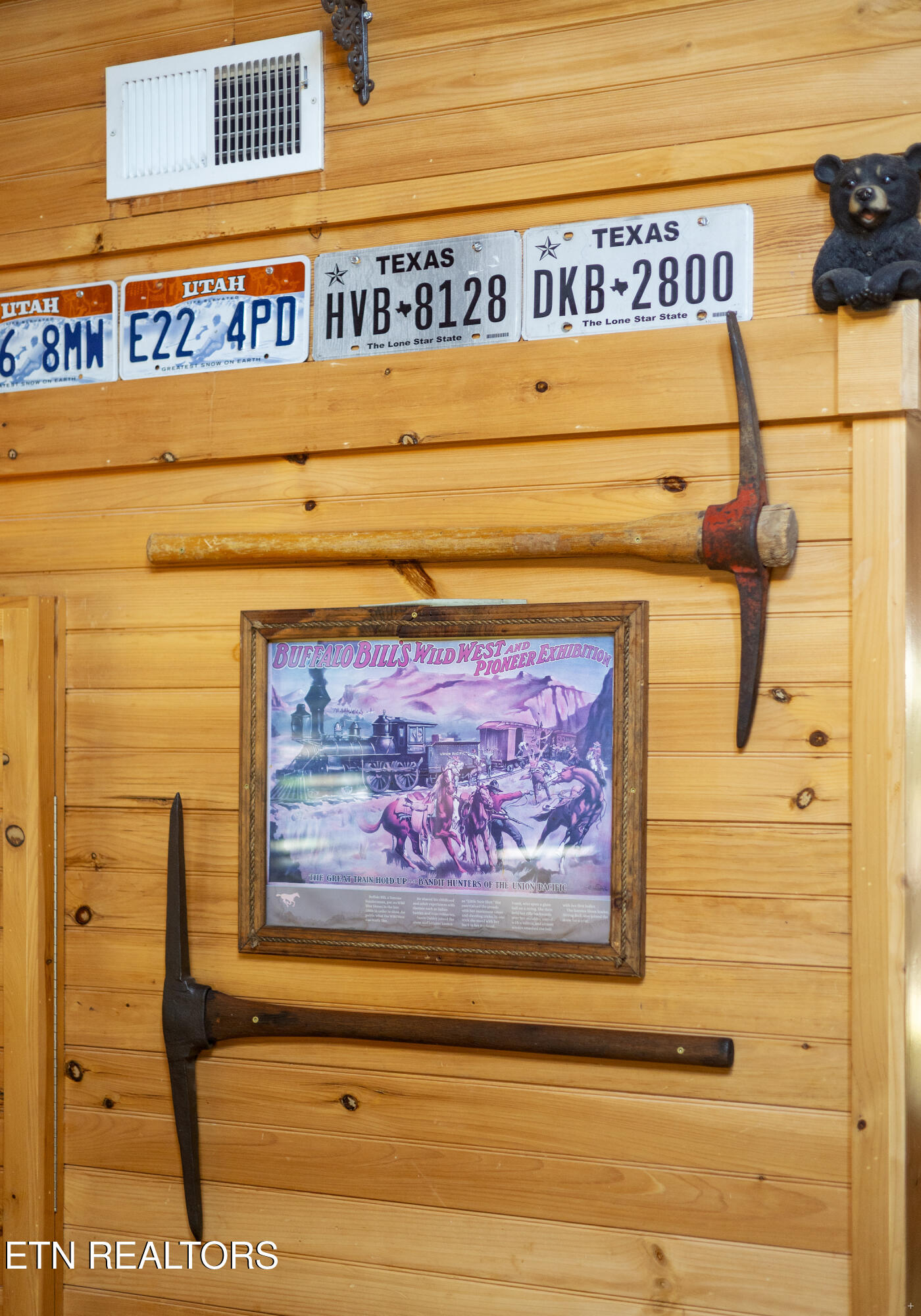 3126 Smoky Ridge Way Sevierville TN 37862