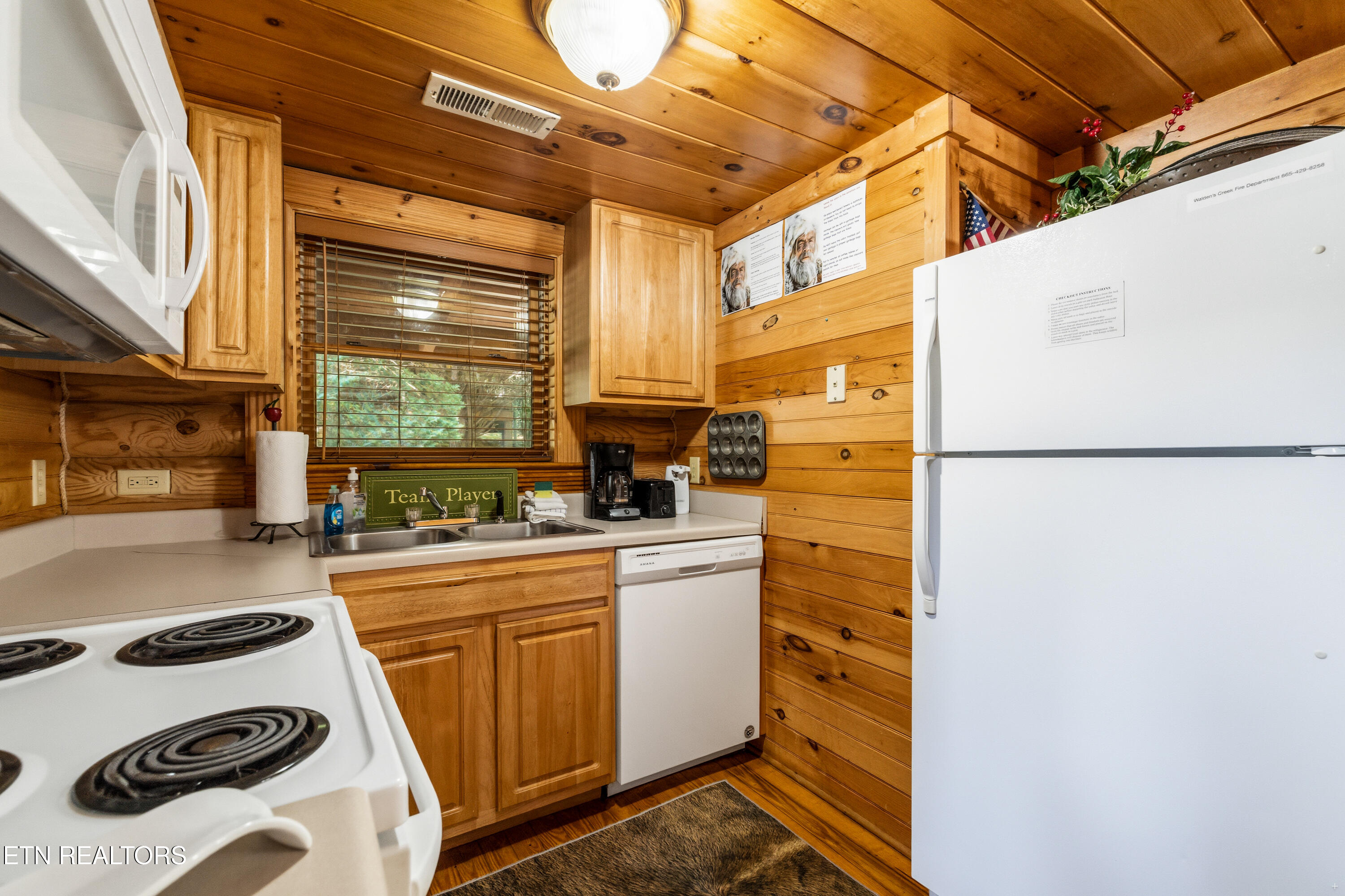 3126 Smoky Ridge Way Sevierville TN 37862