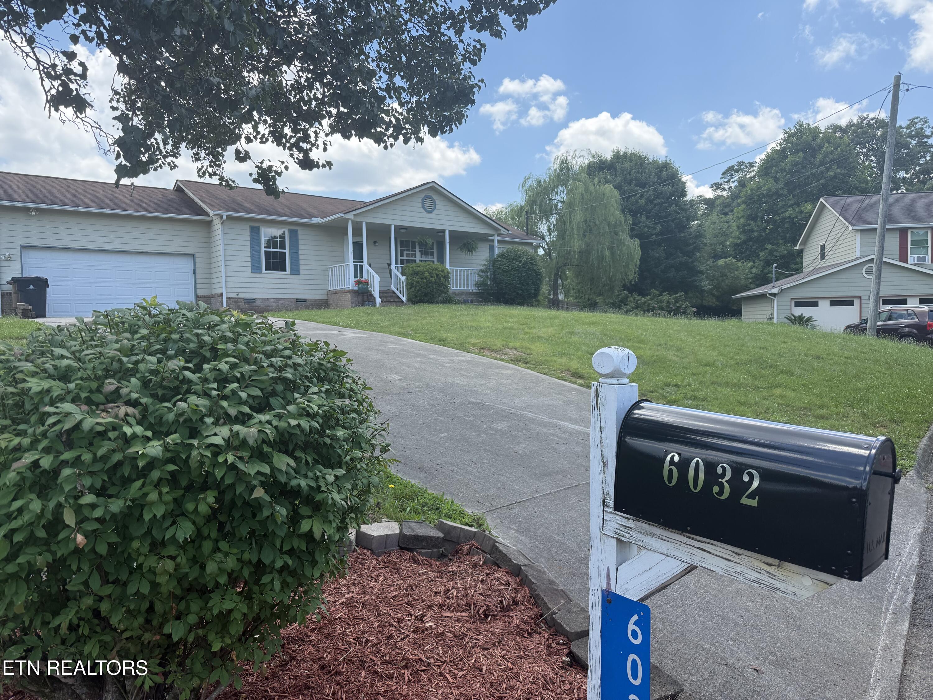 6032 Newington Lane Knoxville TN 37912