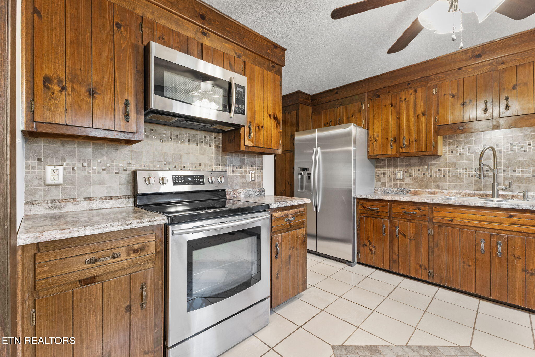 814 Thomas Court Seymour TN 37865