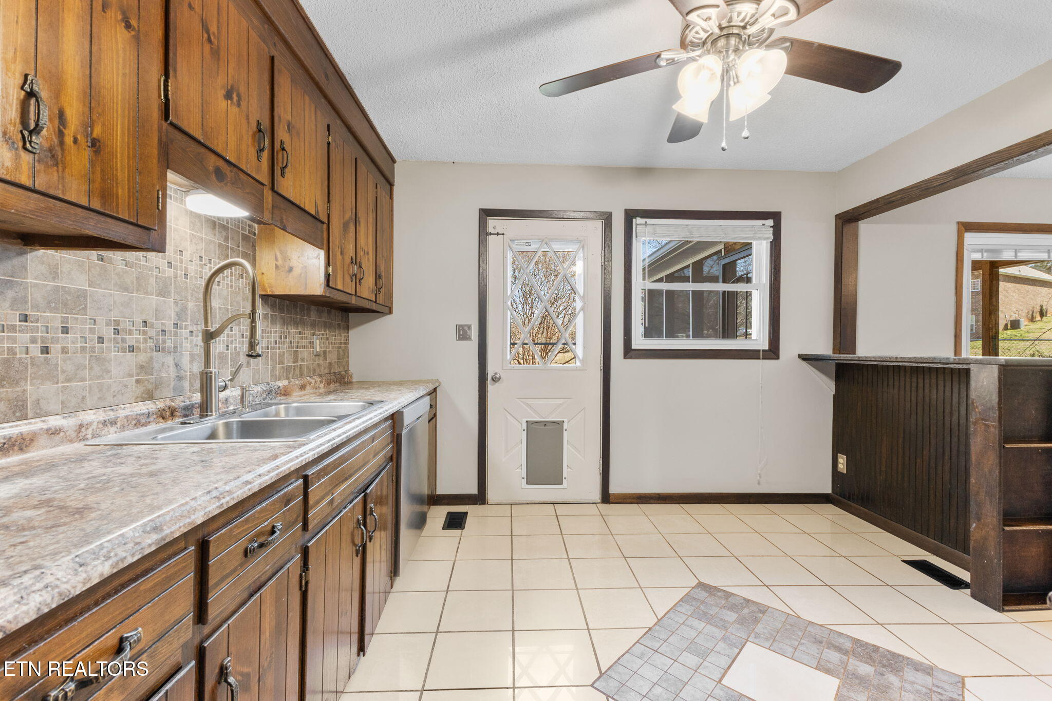 814 Thomas Court Seymour TN 37865