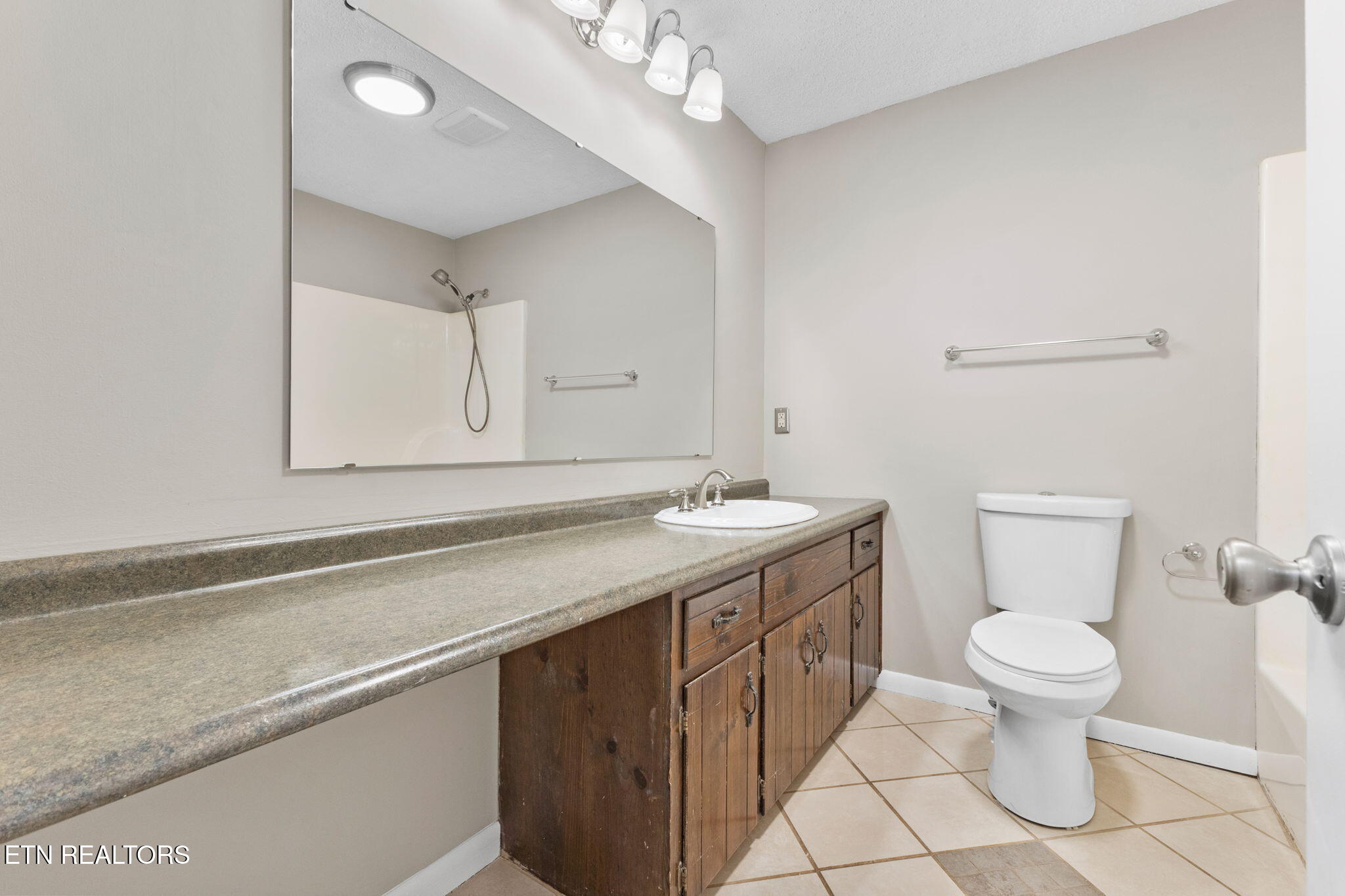 814 Thomas Court Seymour TN 37865