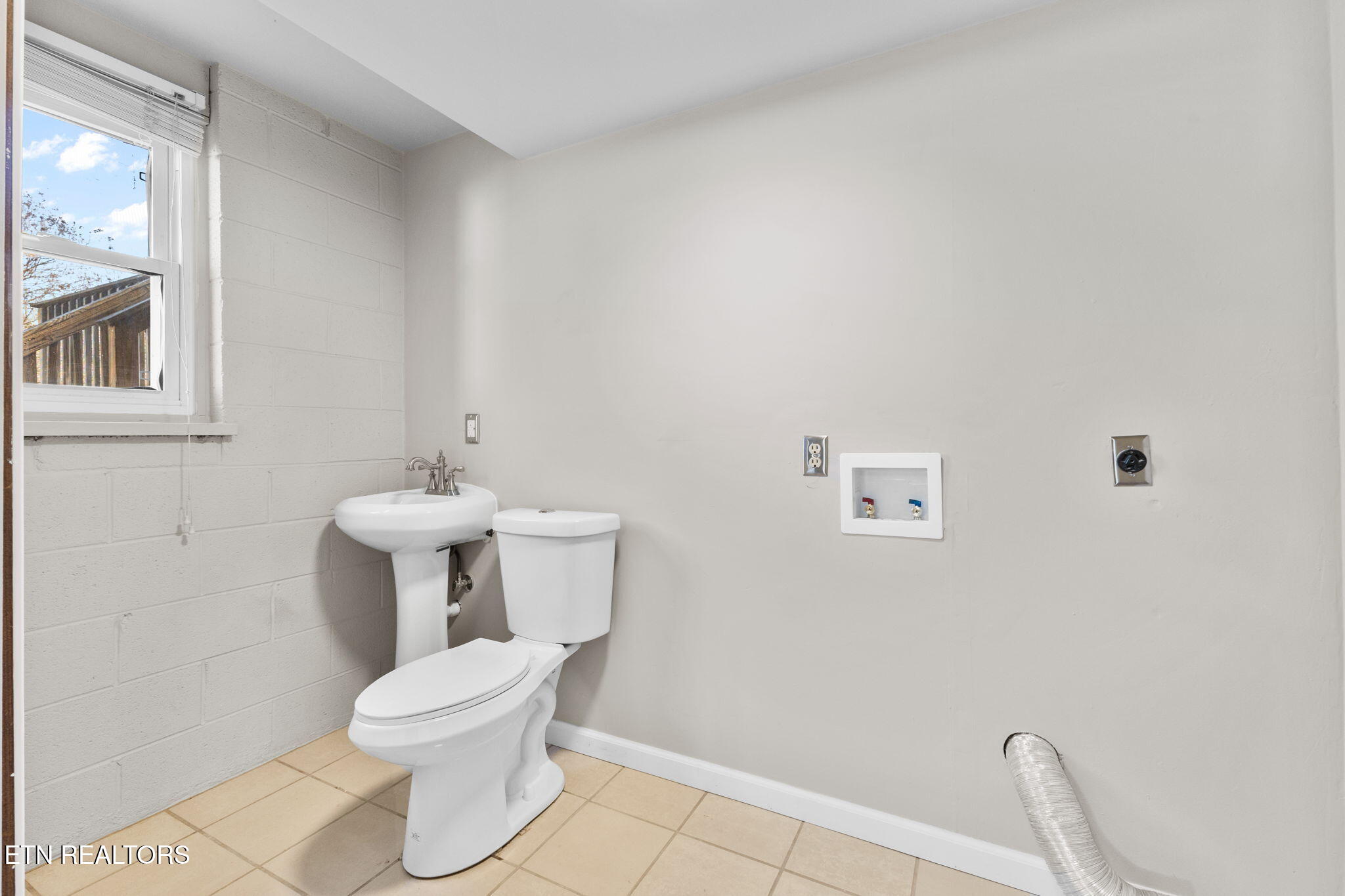 814 Thomas Court Seymour TN 37865