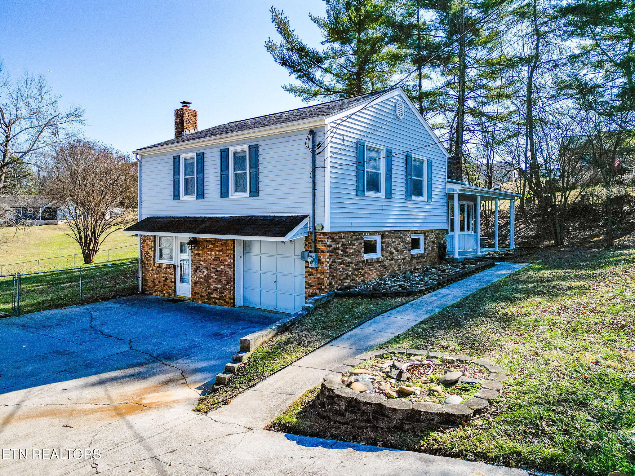 814 Thomas Court Seymour TN 37865