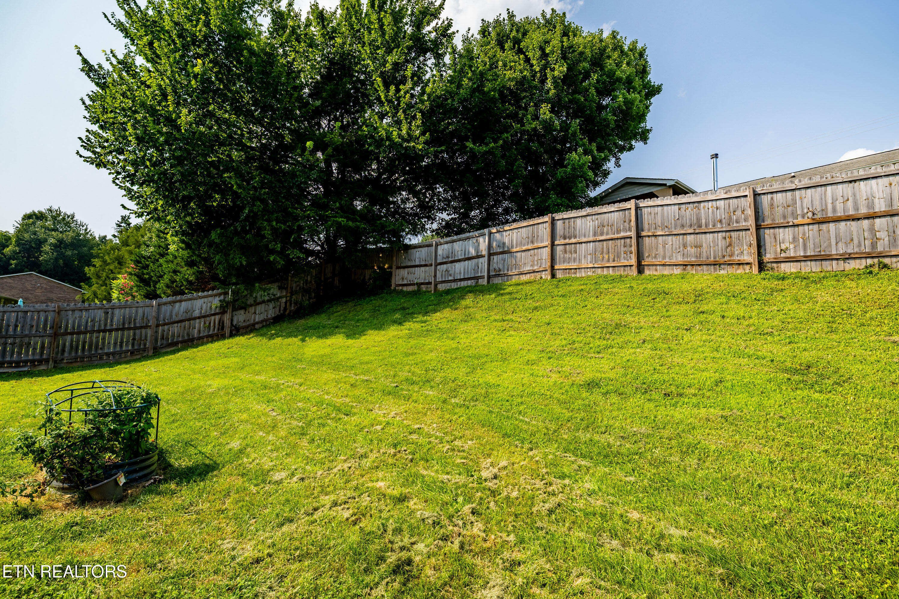 8138 Marsala Lane Knoxville TN 37938