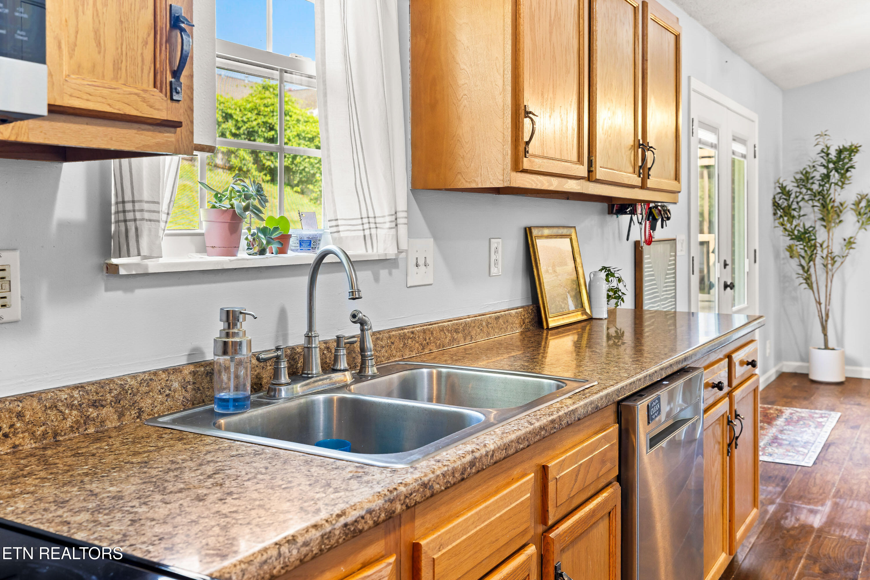 8138 Marsala Lane Knoxville TN 37938