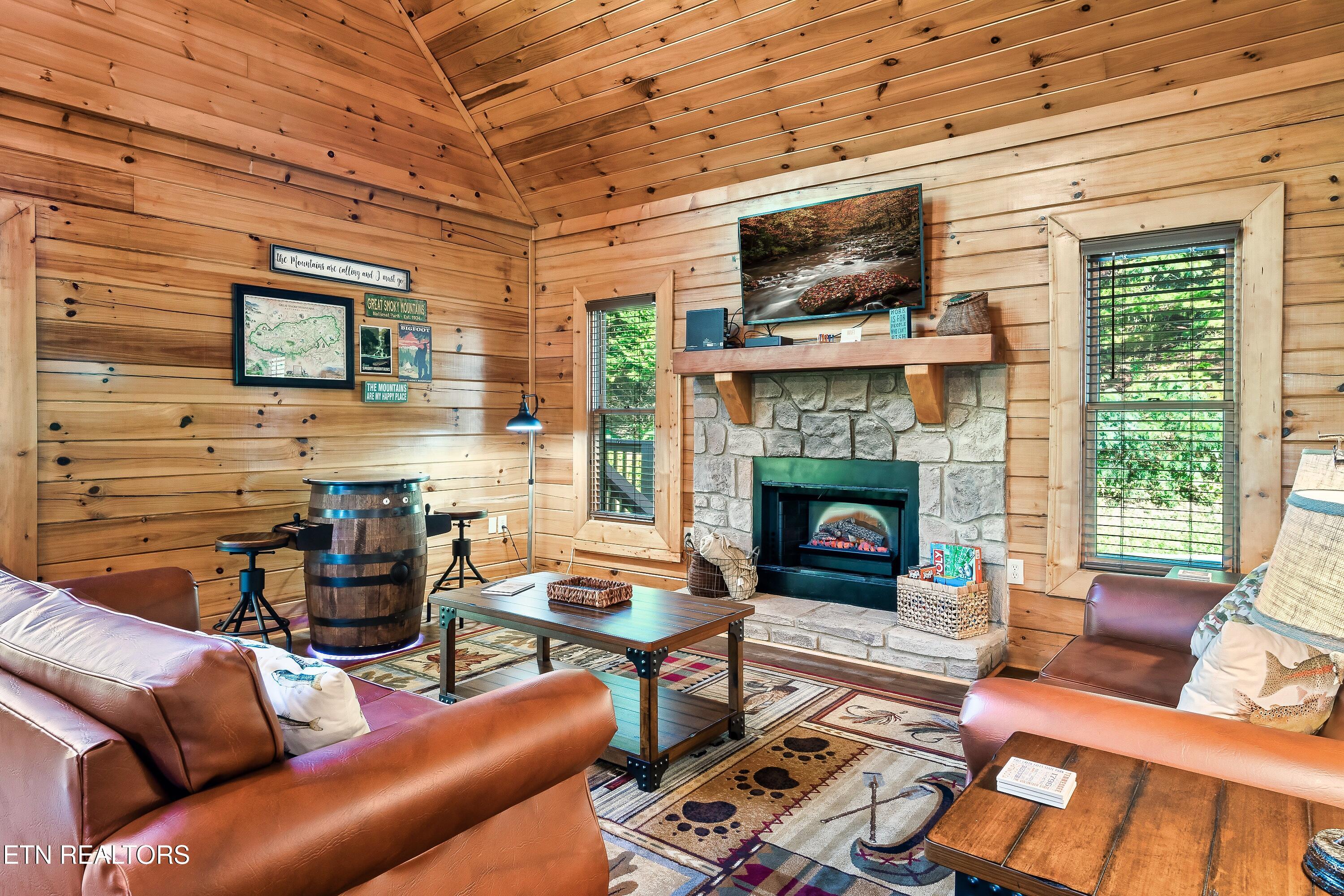 1915 Leatherwood Lane Sevierville TN 37862