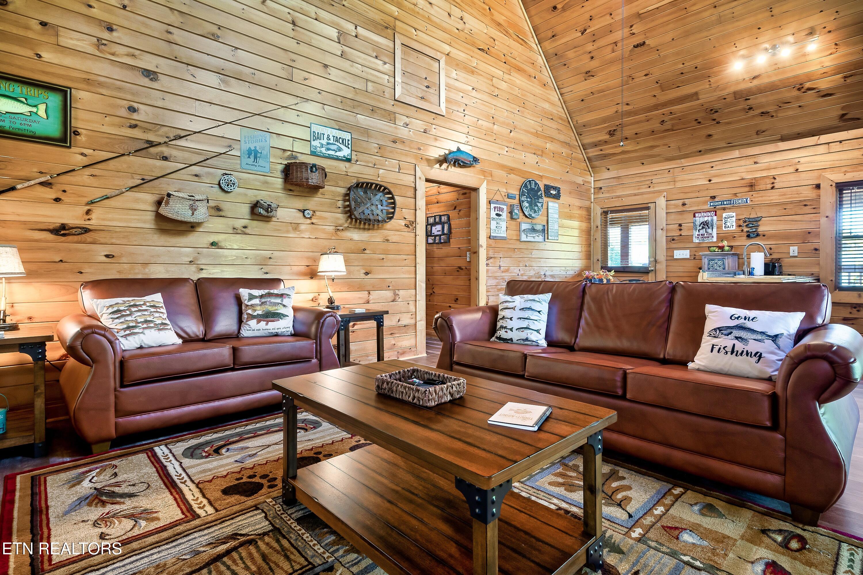 1915 Leatherwood Lane Sevierville TN 37862