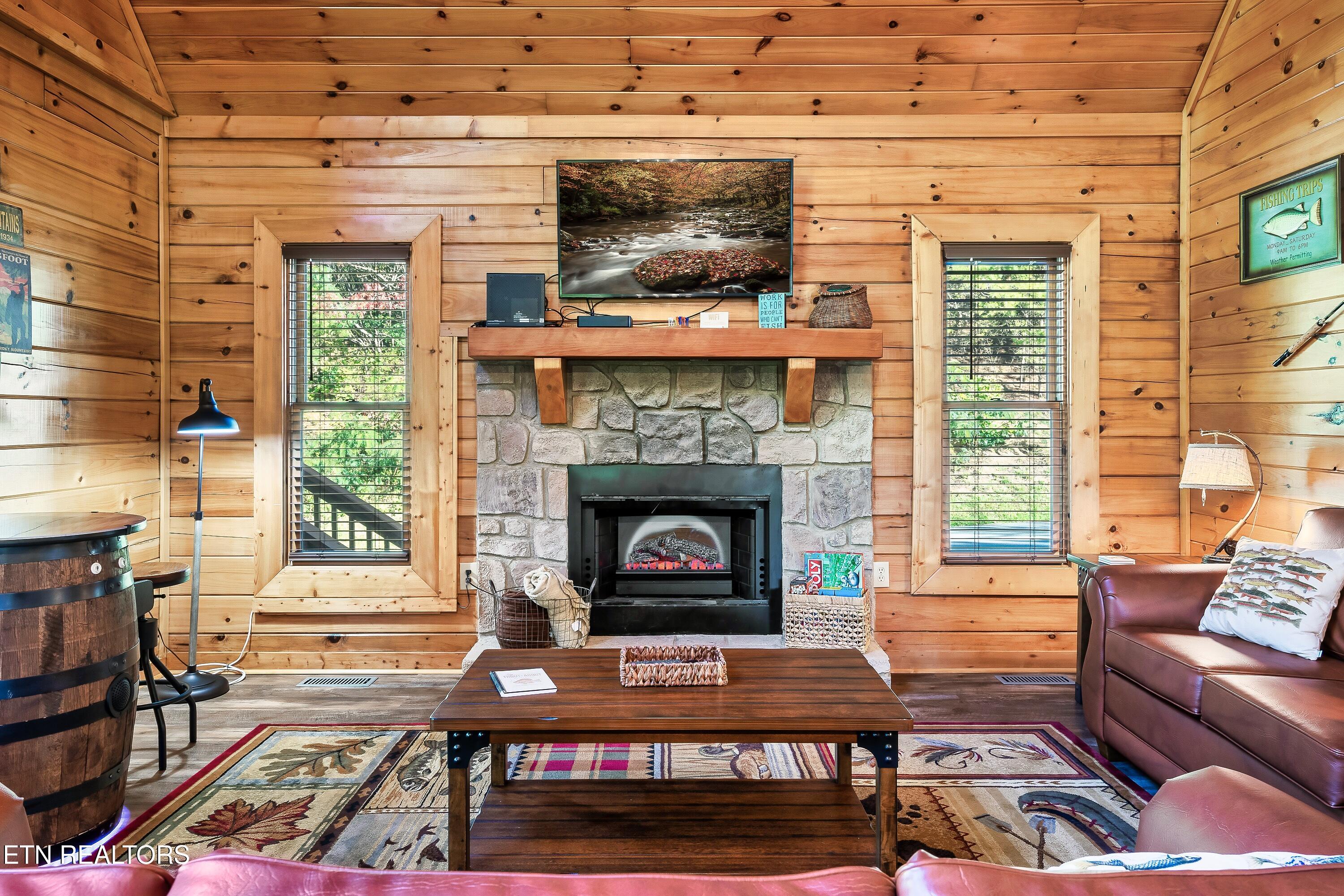 1915 Leatherwood Lane Sevierville TN 37862