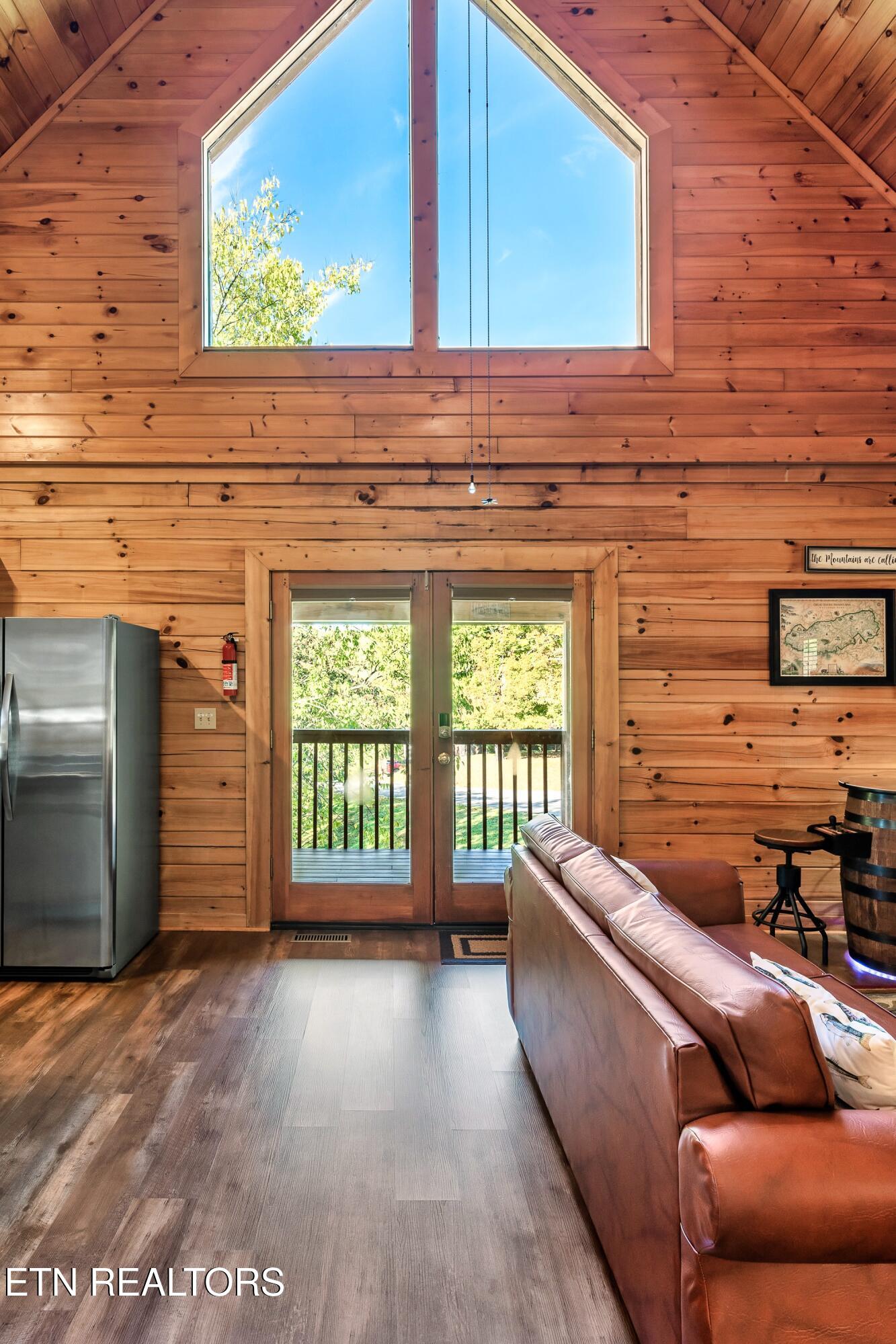 1915 Leatherwood Lane Sevierville TN 37862