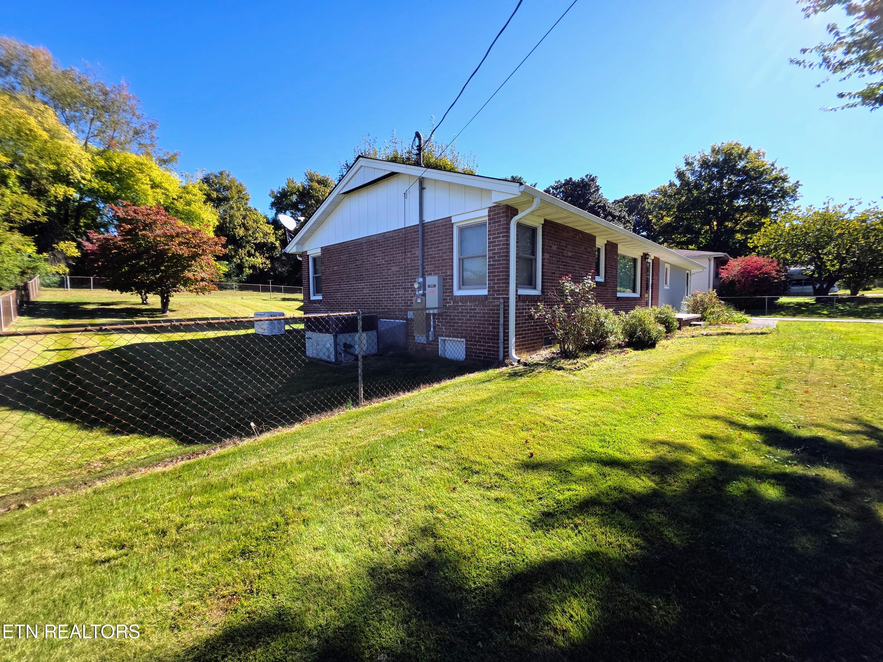 1408 Myart Lane Knoxville TN 37919