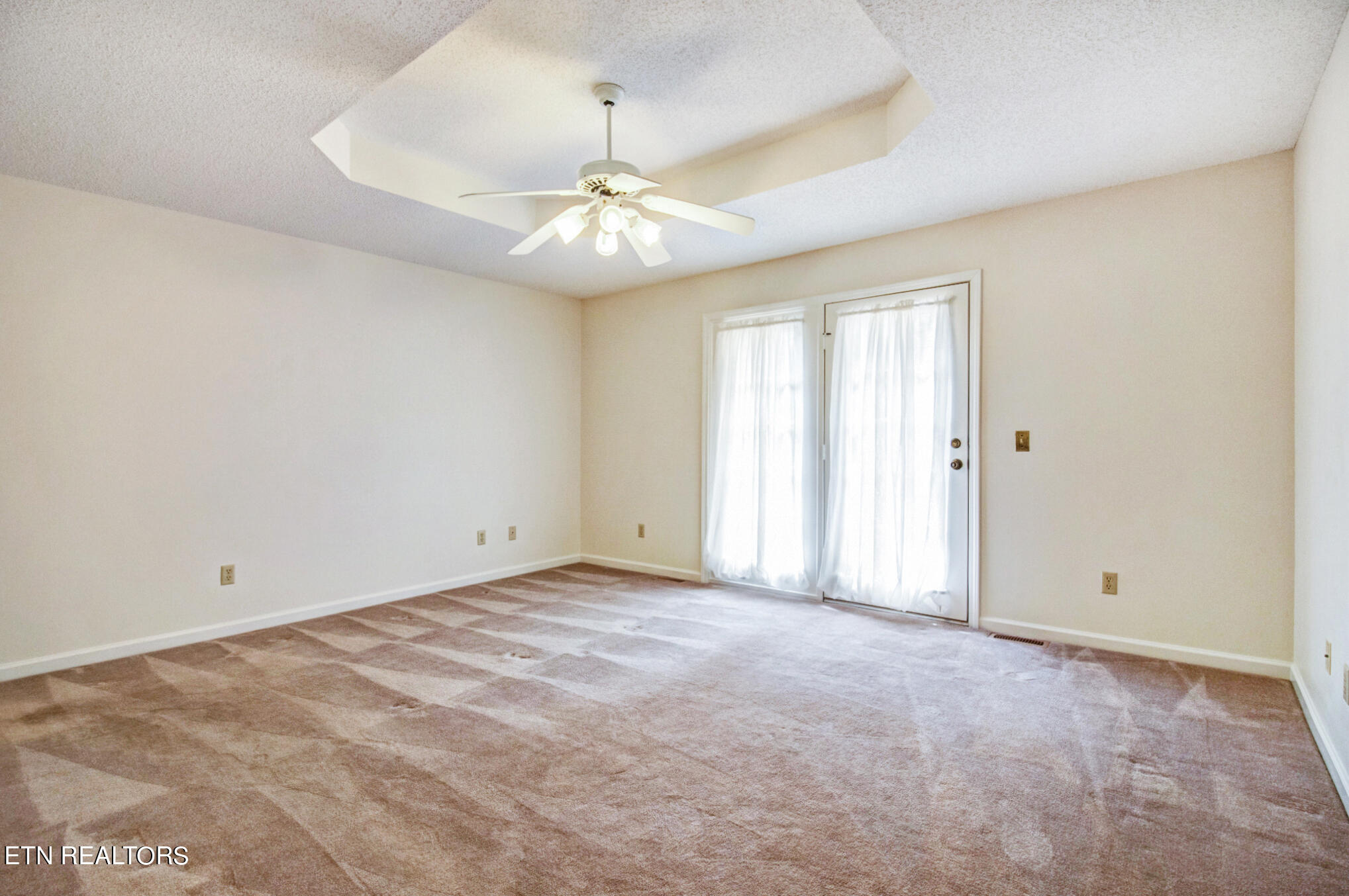 470 Lakeview Drive Crossville TN 38558