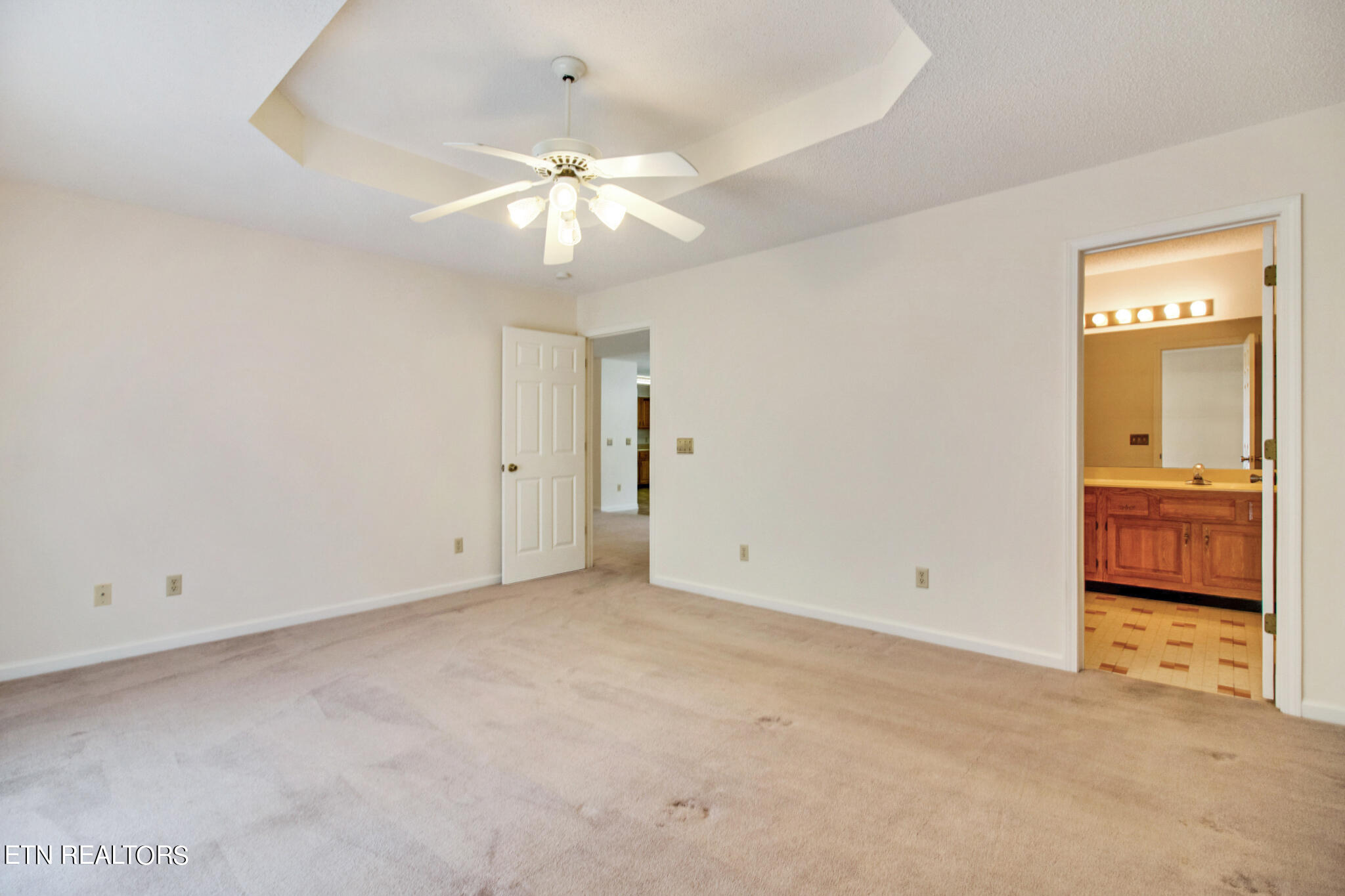 470 Lakeview Drive Crossville TN 38558