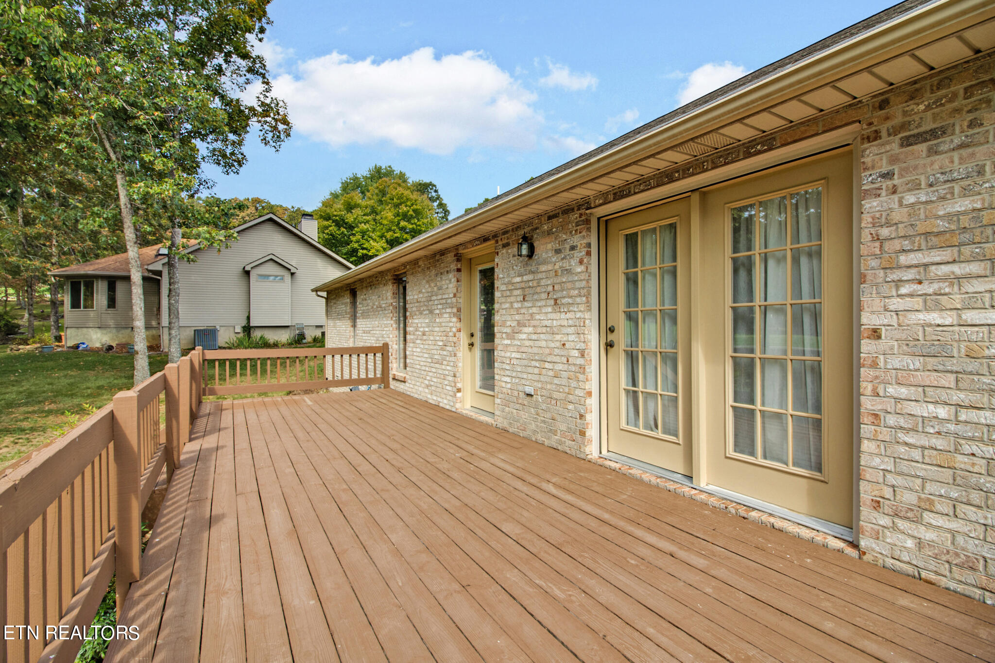 470 Lakeview Drive Crossville TN 38558