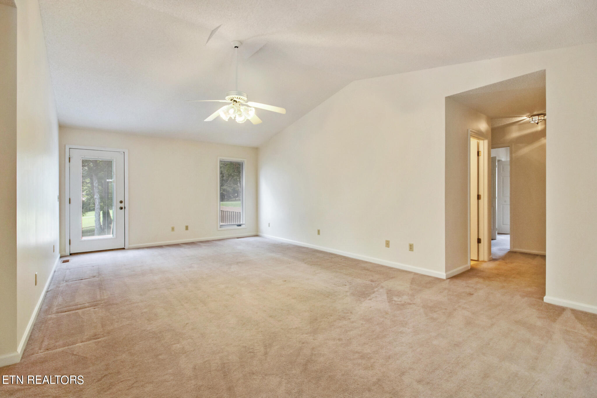 470 Lakeview Drive Crossville TN 38558