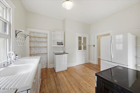 227 E Burwell Avenue Knoxville TN 37917