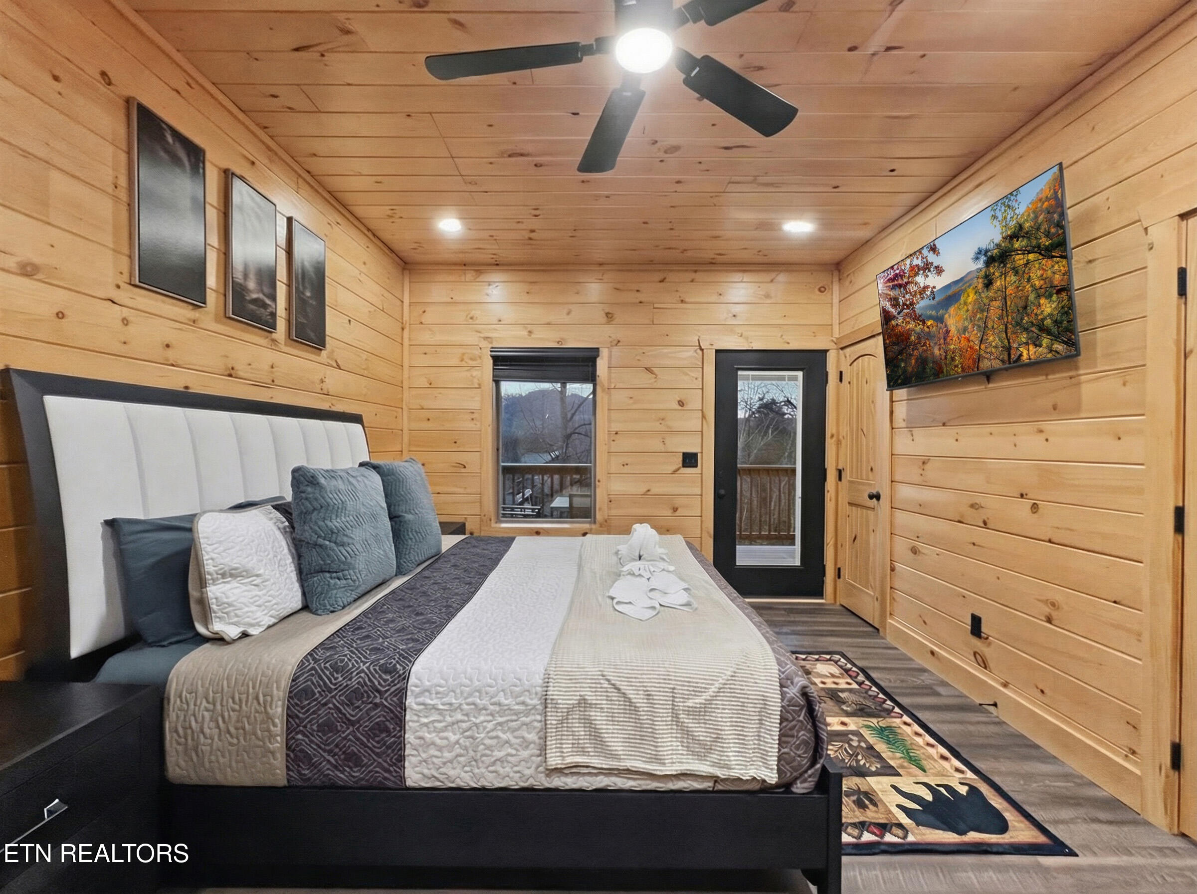 765 Chickasaw Gap Way Pigeon Forge TN 37863