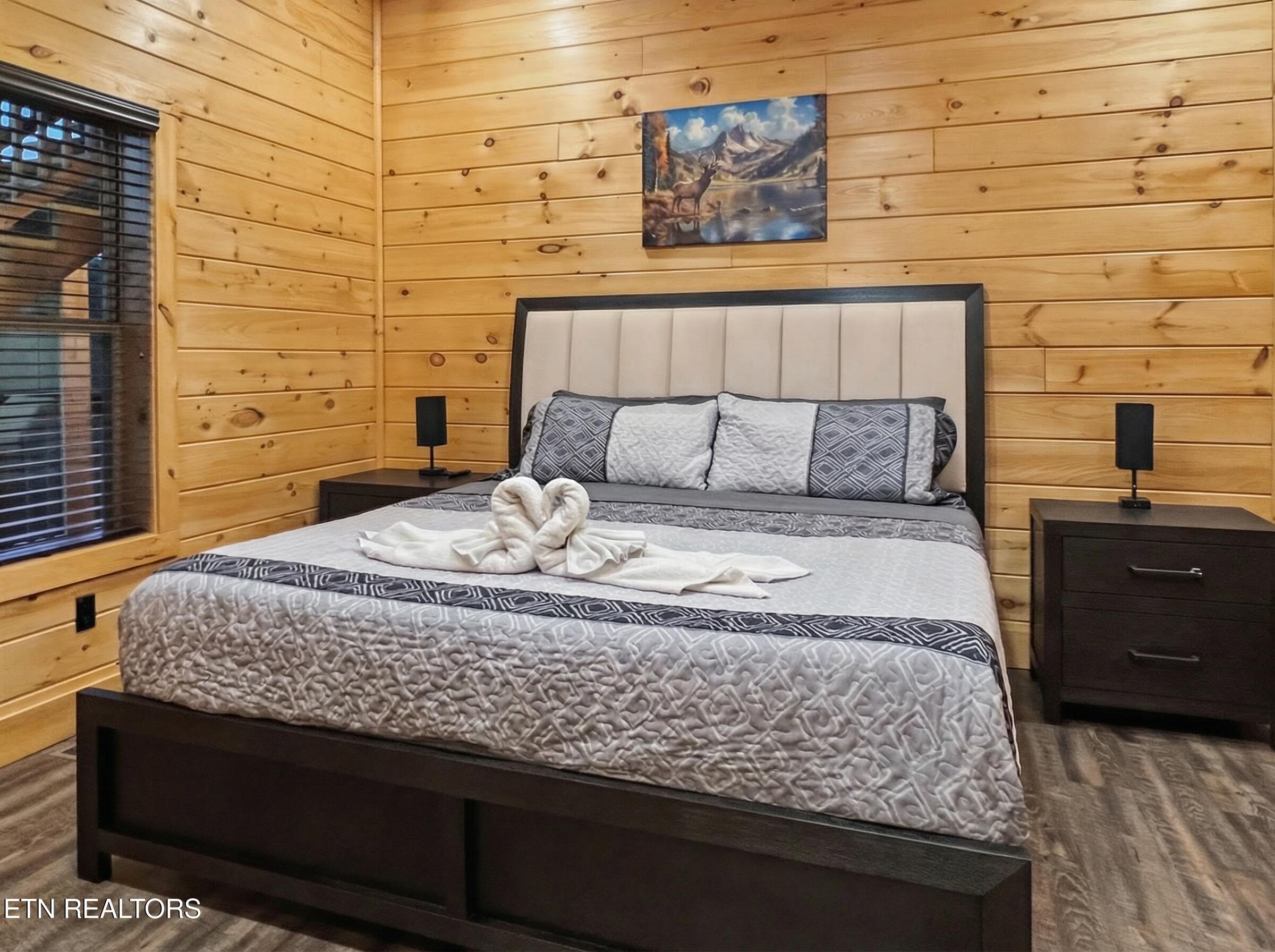 765 Chickasaw Gap Way Pigeon Forge TN 37863