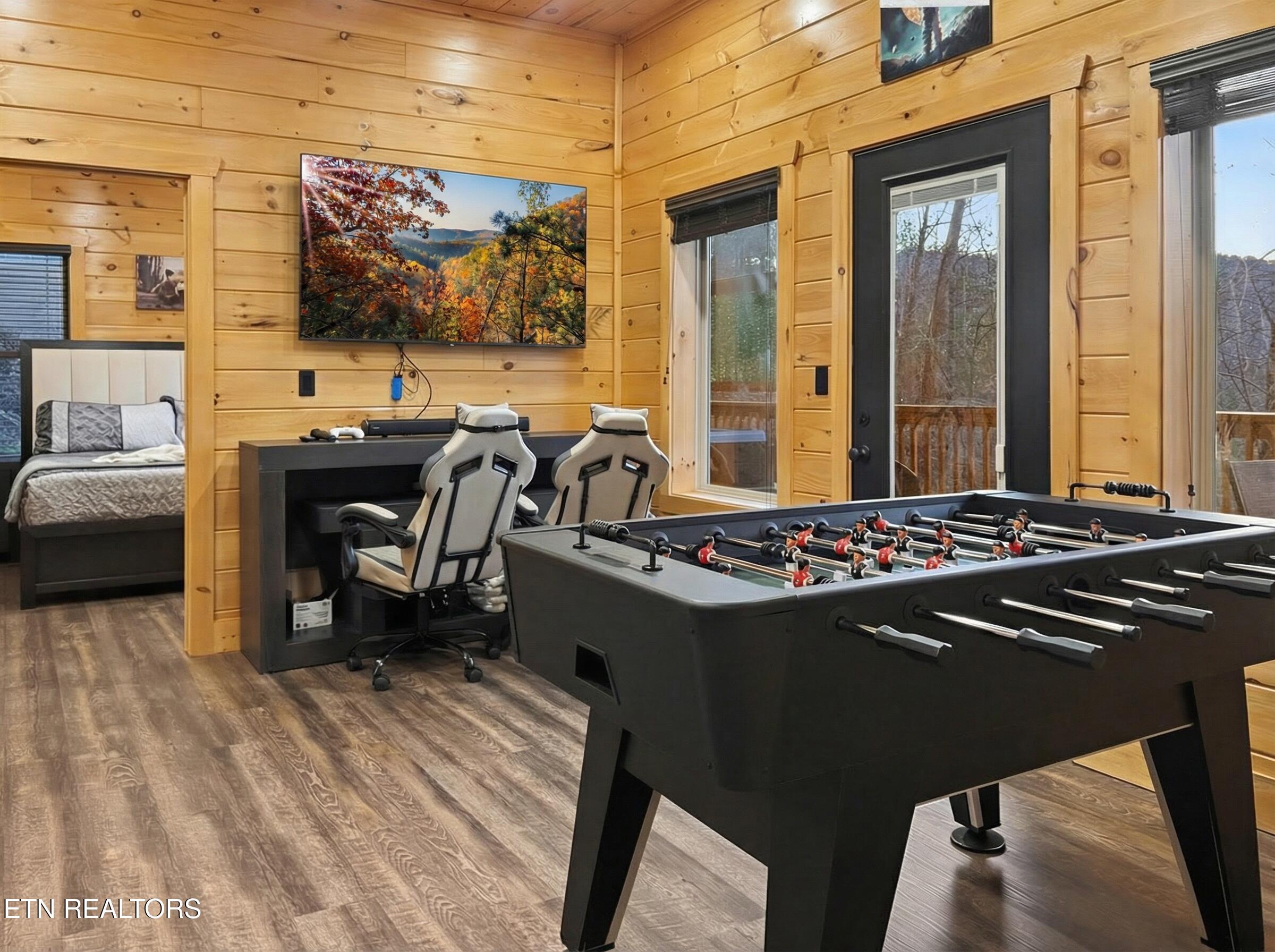 765 Chickasaw Gap Way Pigeon Forge TN 37863
