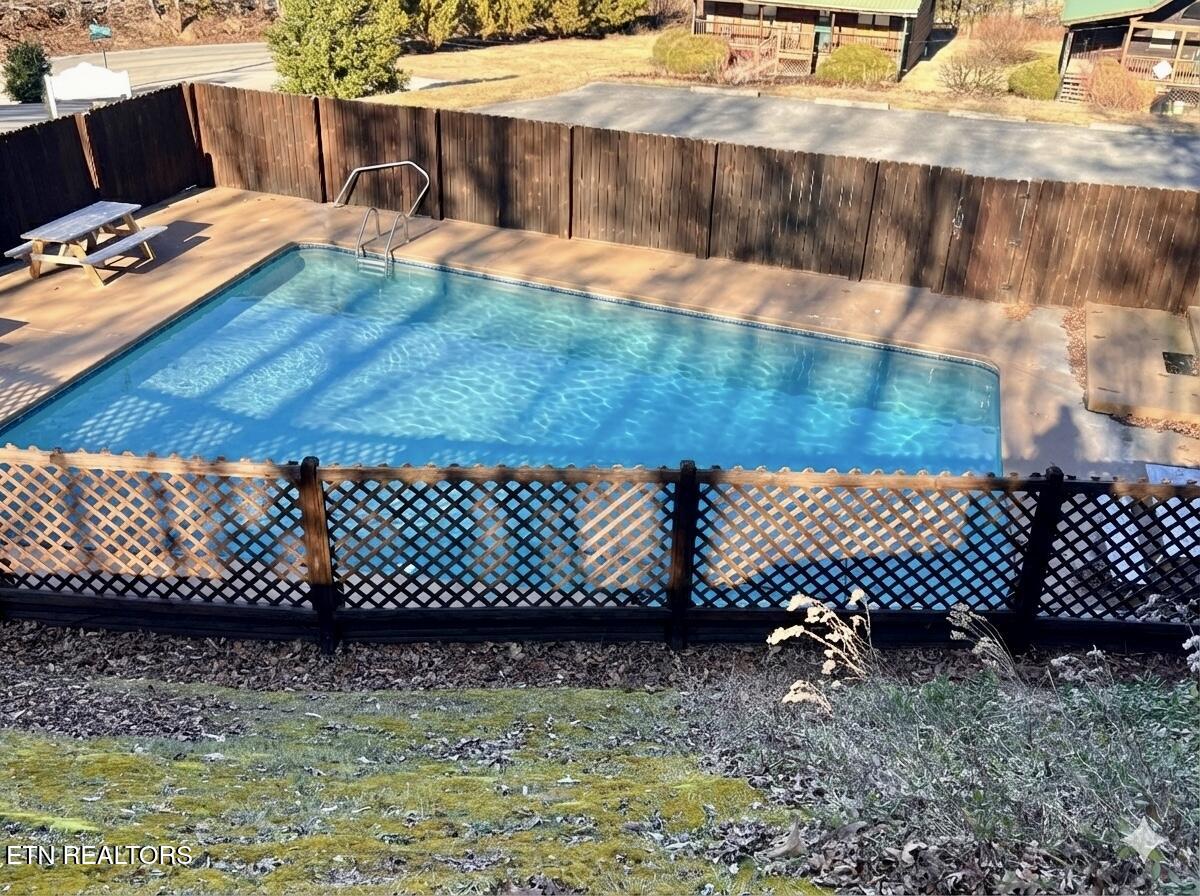 765 Chickasaw Gap Way Pigeon Forge TN 37863