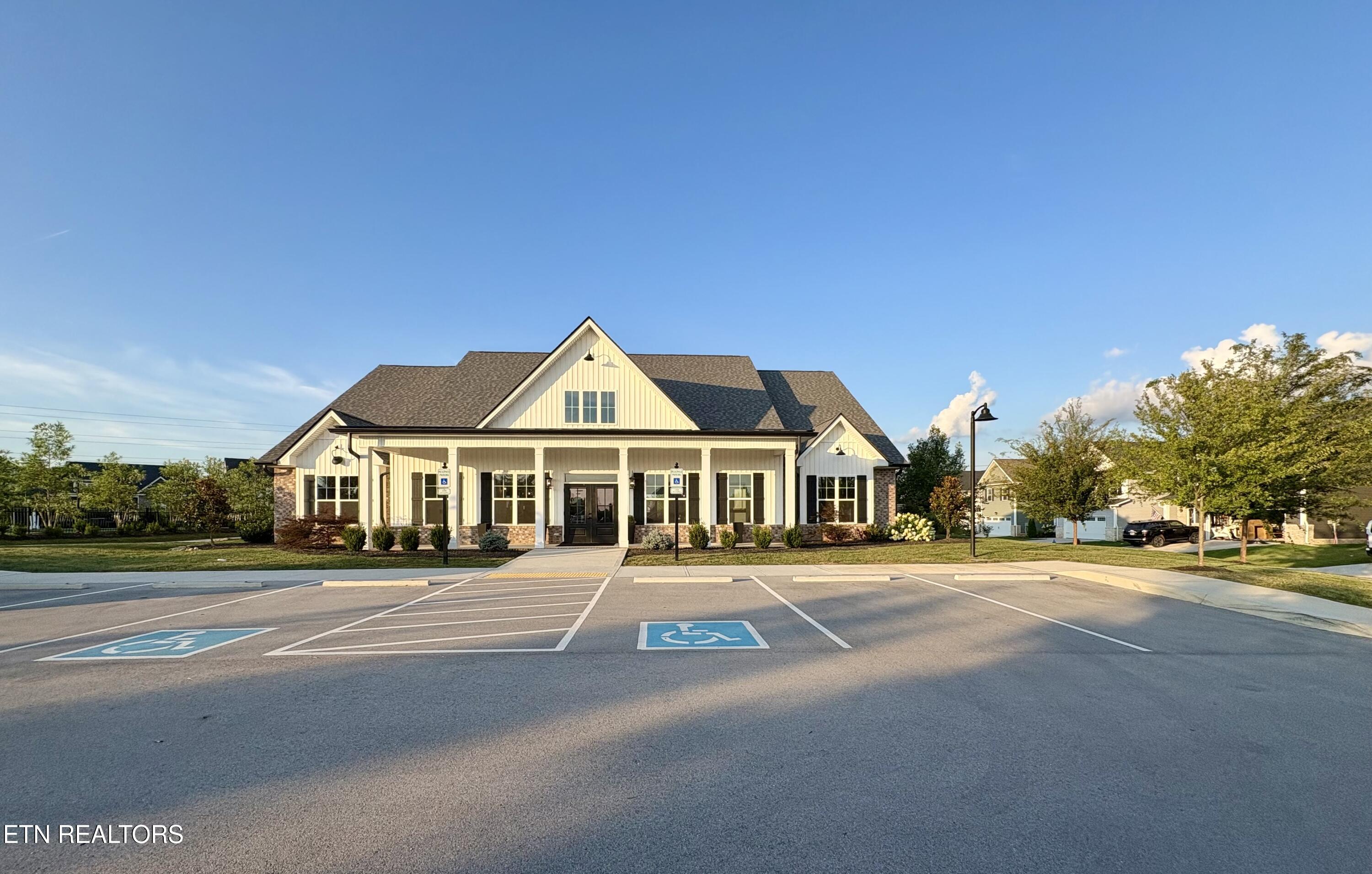 7328 Freedom Bell Avenue Powell TN 37849