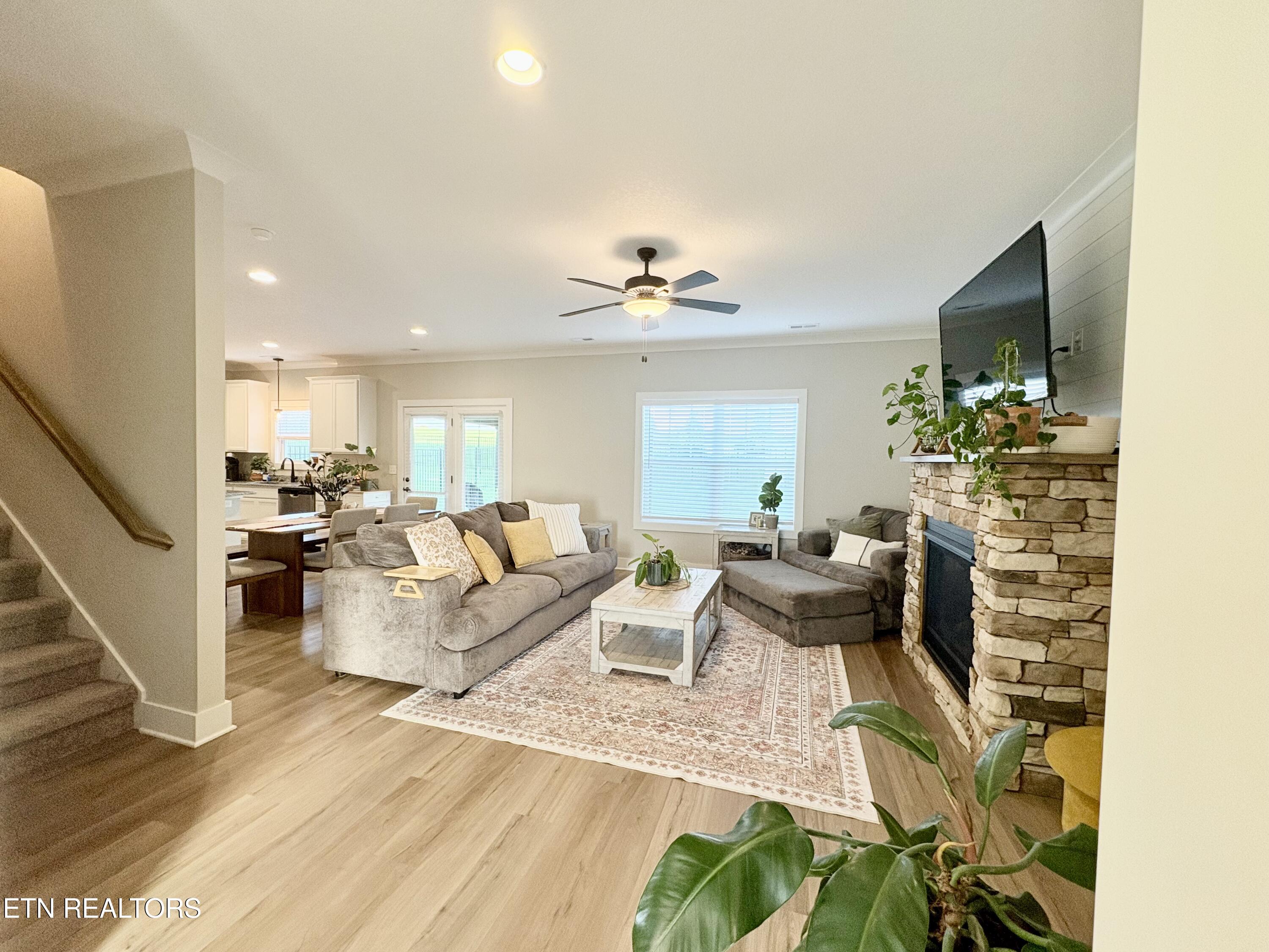 7328 Freedom Bell Avenue Powell TN 37849