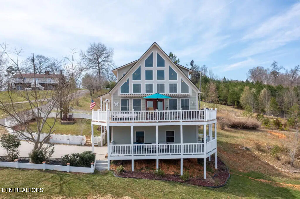 2140 White Oak Trail Dandridge TN 37725