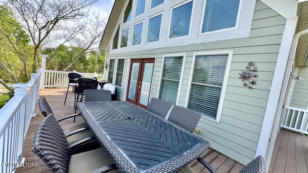 2140 White Oak Trail Dandridge TN 37725