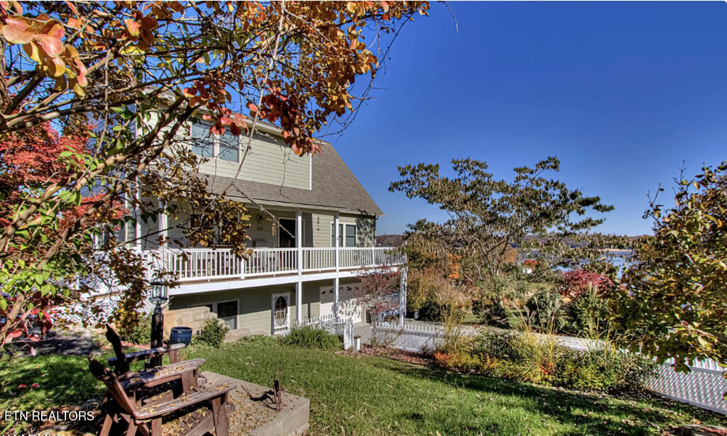 2140 White Oak Trail Dandridge TN 37725