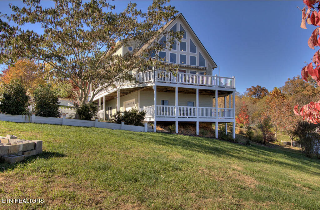 2140 White Oak Trail Dandridge TN 37725