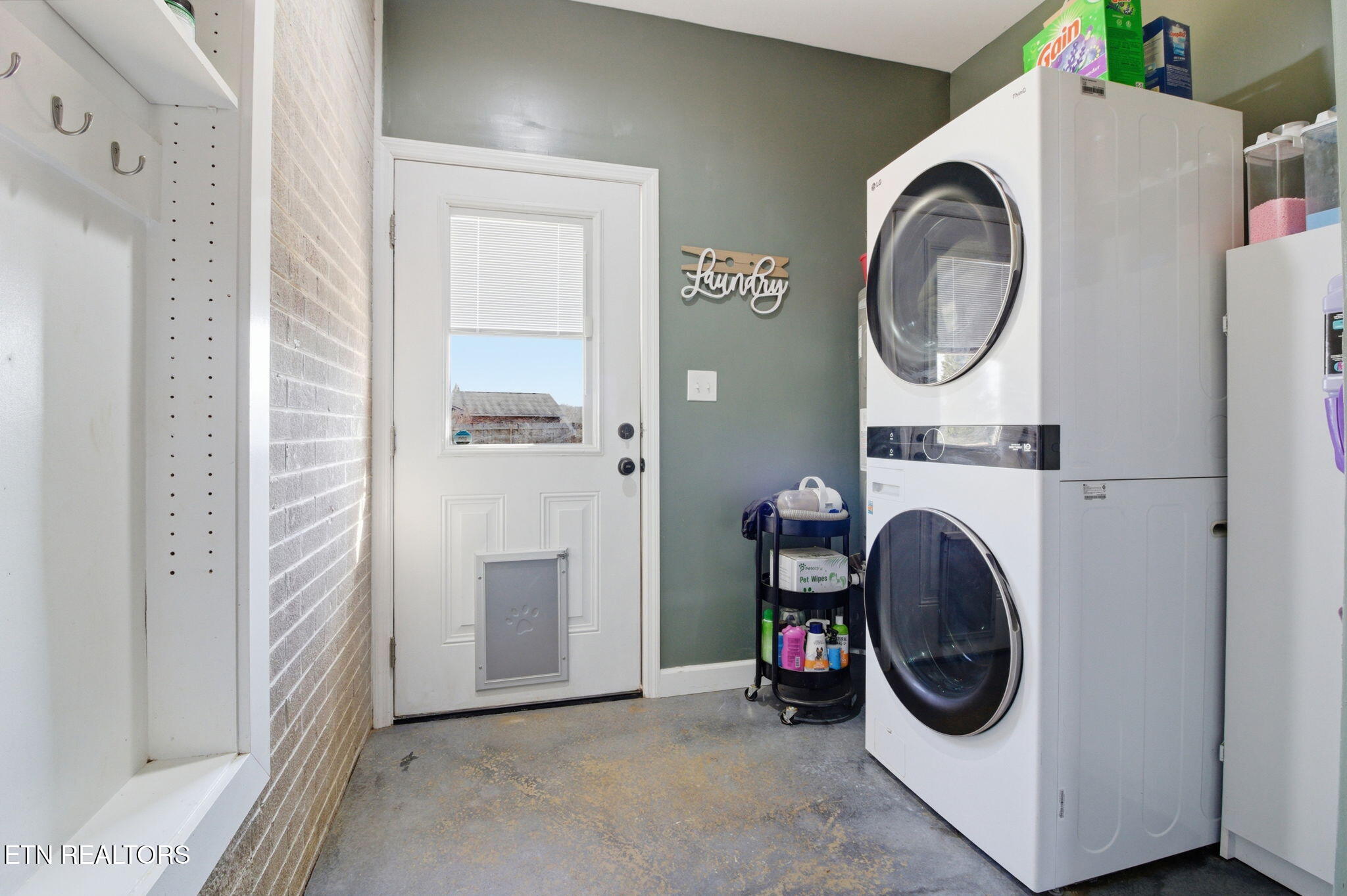 1239 S Old Sevierville Pike Seymour TN 37865