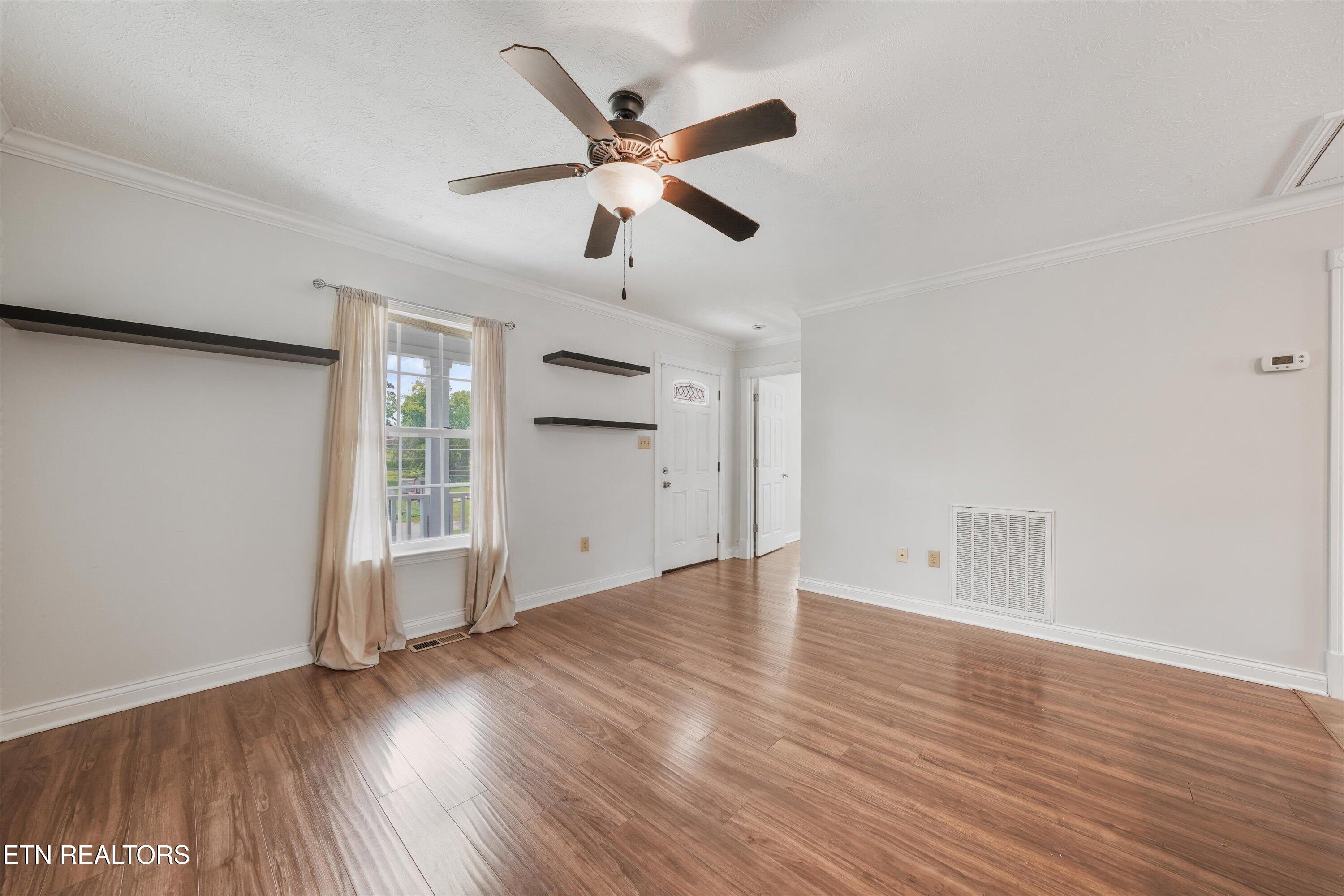 4516 Pleasant Ridge Road Knoxville TN 37912