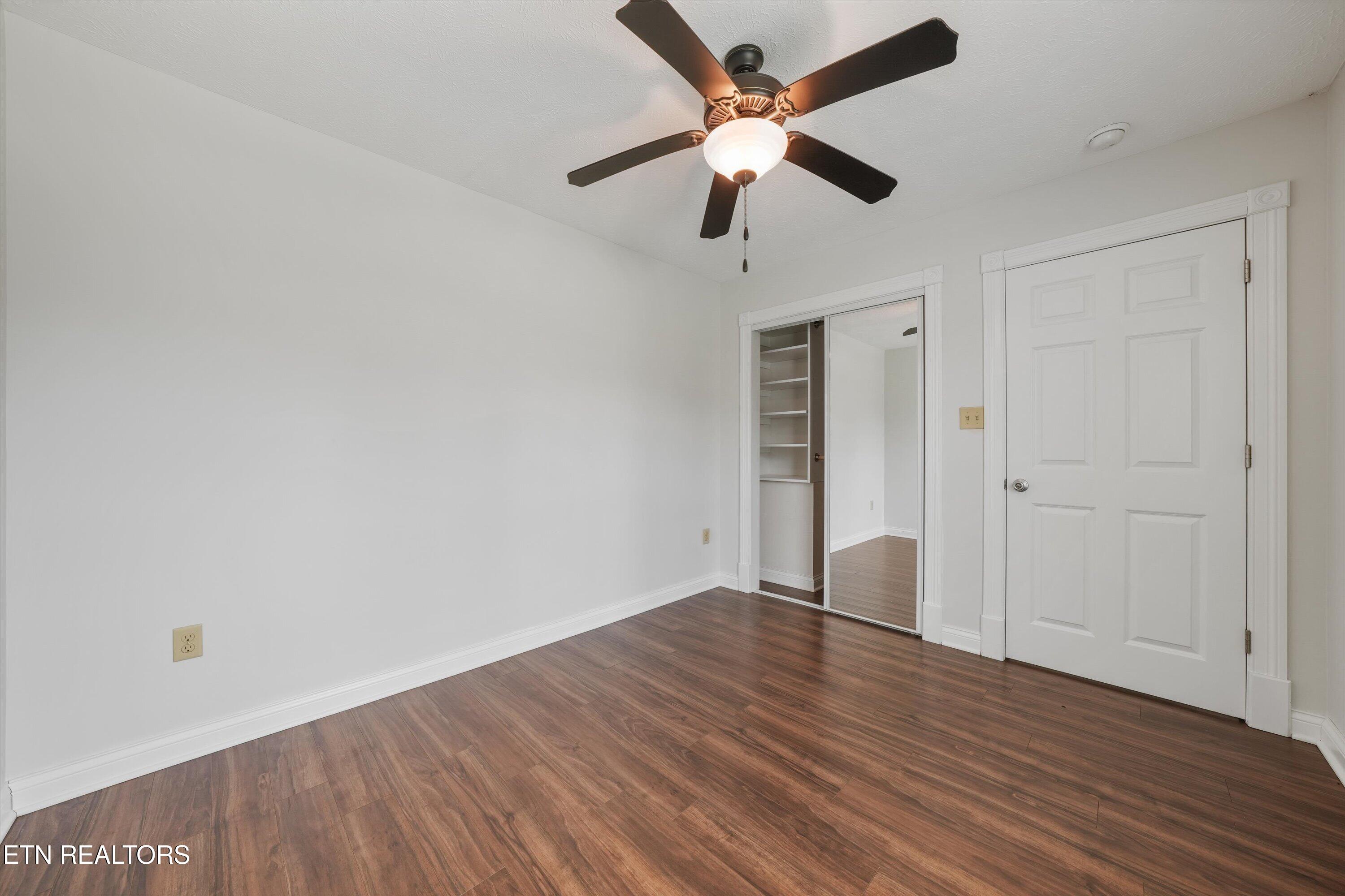 4516 Pleasant Ridge Road Knoxville TN 37912