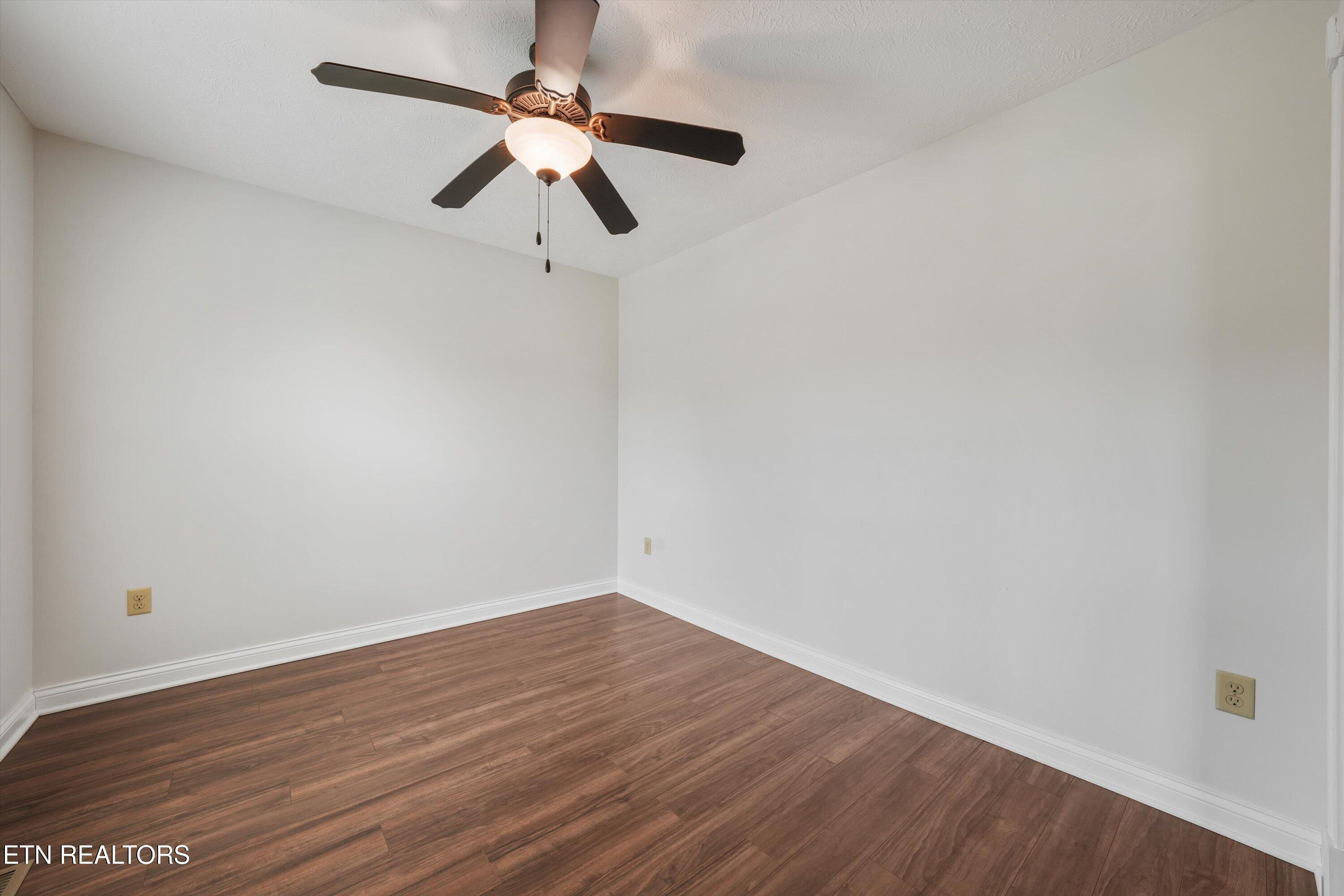 4516 Pleasant Ridge Road Knoxville TN 37912