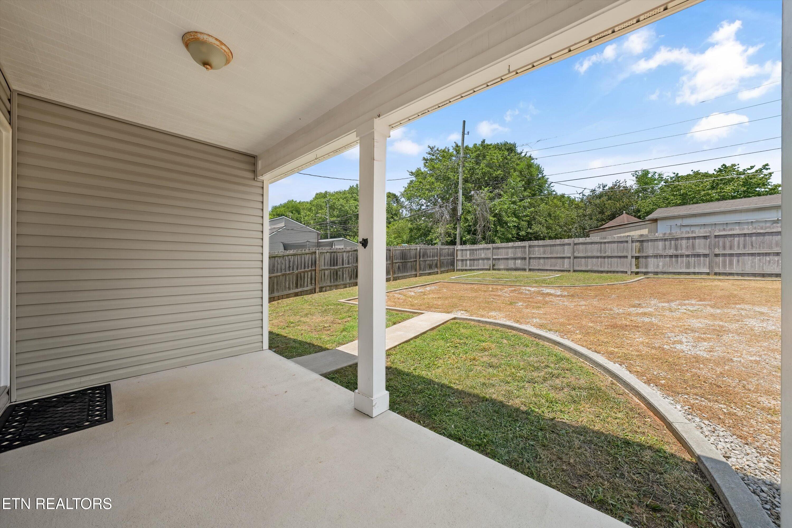 4516 Pleasant Ridge Road Knoxville TN 37912