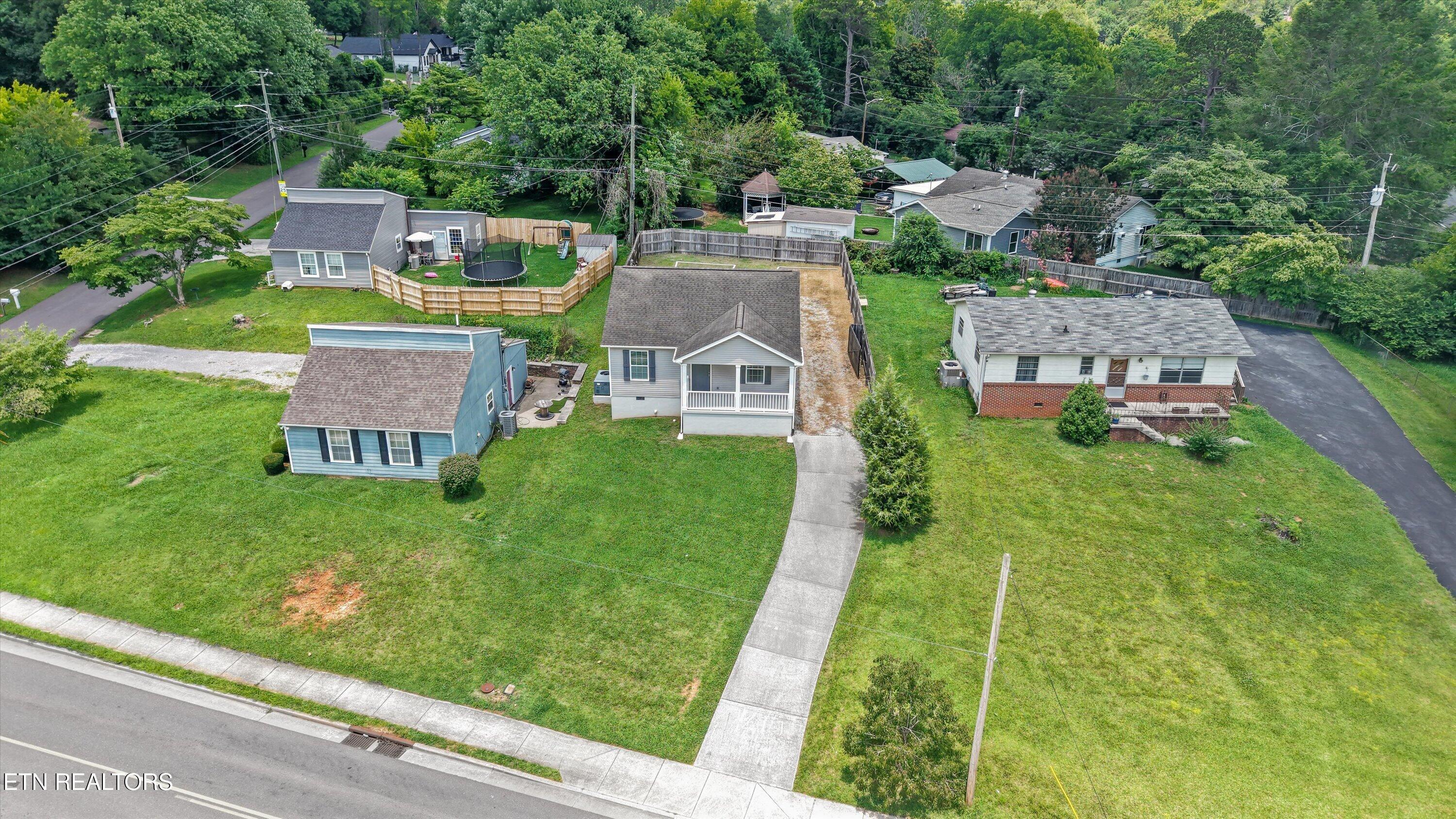 4516 Pleasant Ridge Road Knoxville TN 37912