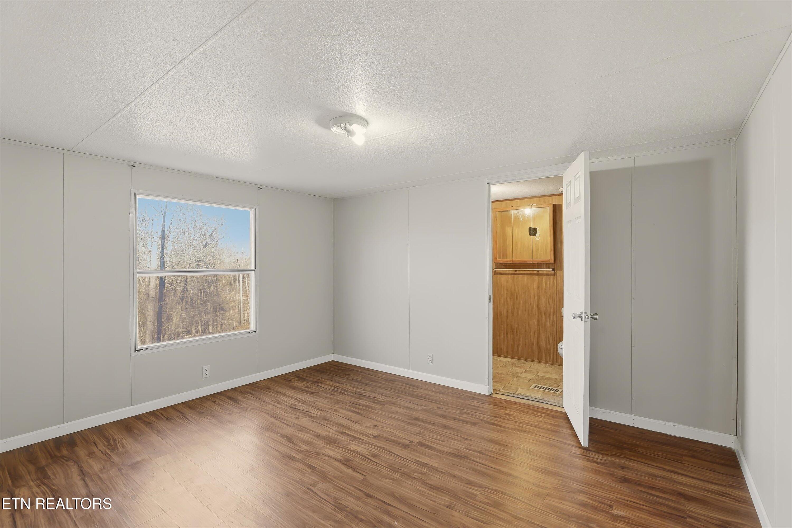 574 Peach Orchard Road Andersonville TN 37705