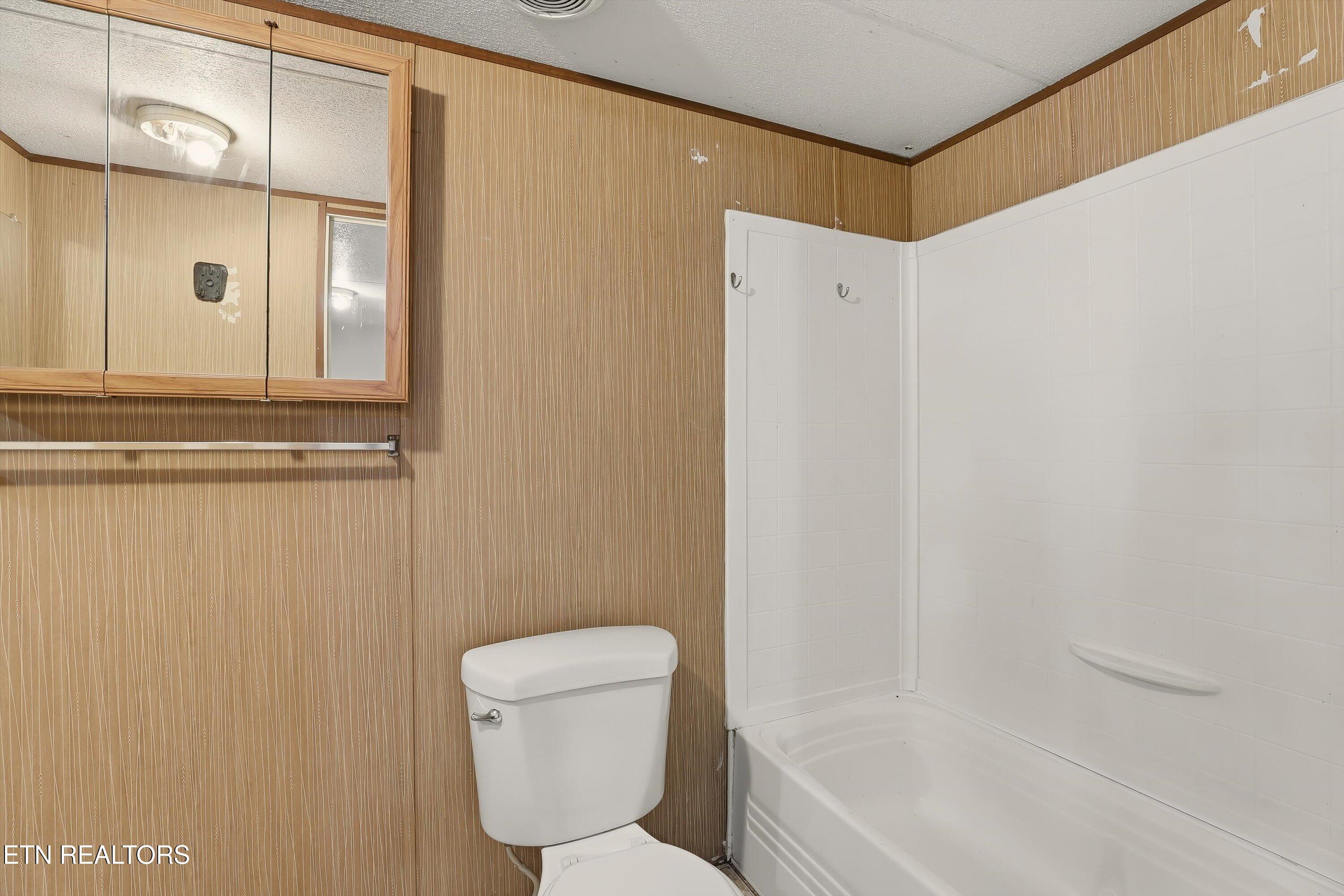 574 Peach Orchard Road Andersonville TN 37705