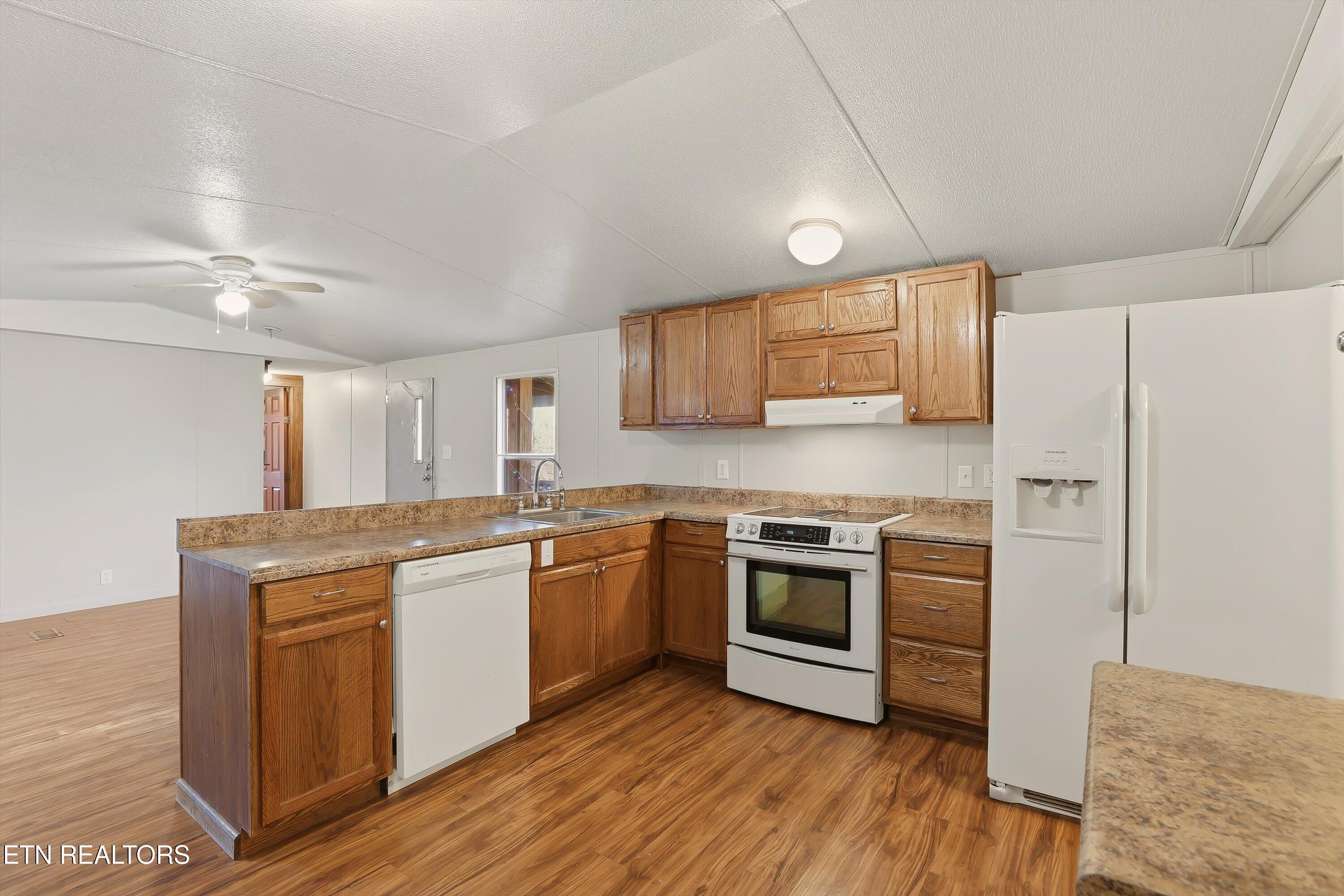 574 Peach Orchard Road Andersonville TN 37705