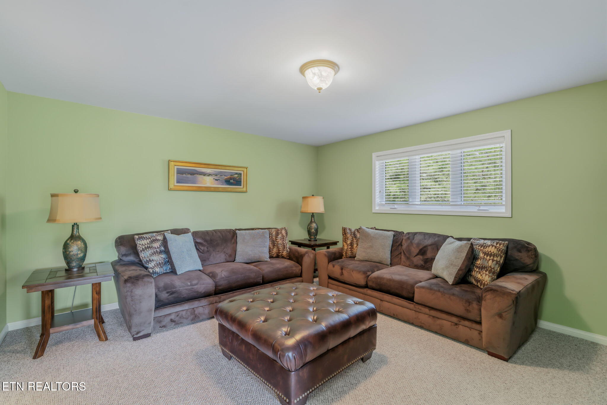 551 Deerwood Lane Lafollette TN 37766